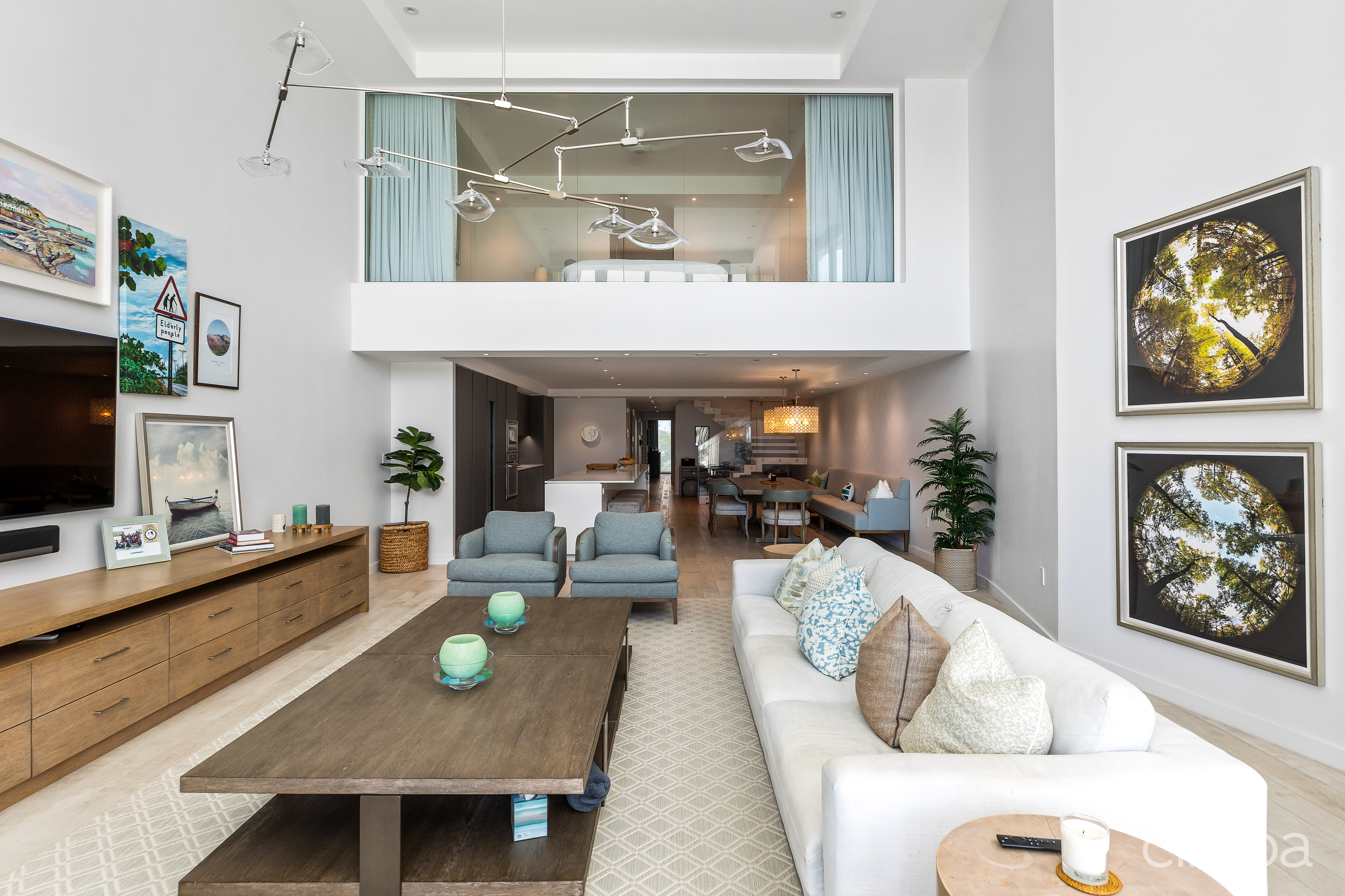 TIDES –  BEACHFRONT, LUXURY 4 BEDROOM CONDO WITH TERRACE