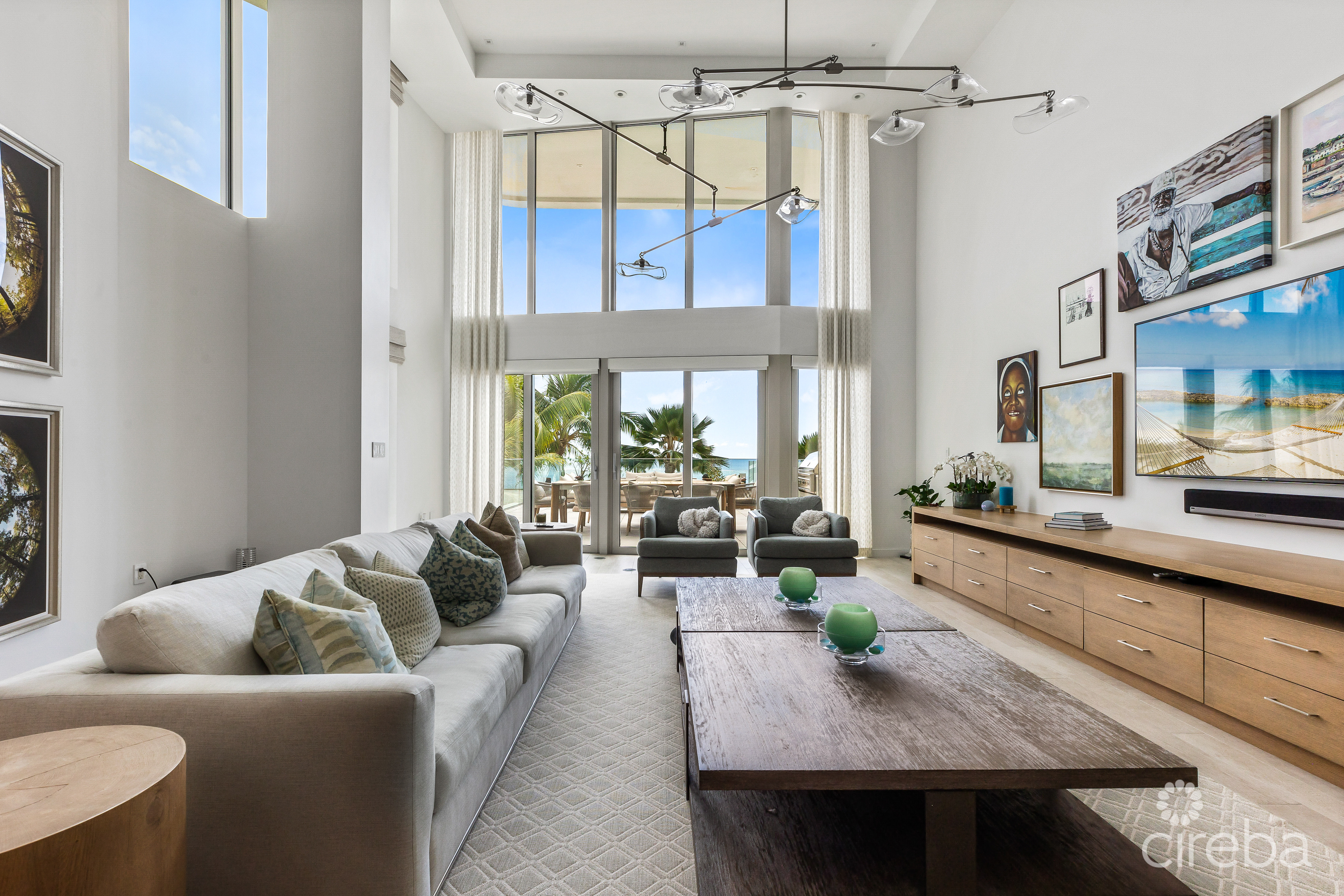 TIDES –  BEACHFRONT, LUXURY 4 BEDROOM CONDO WITH TERRACE