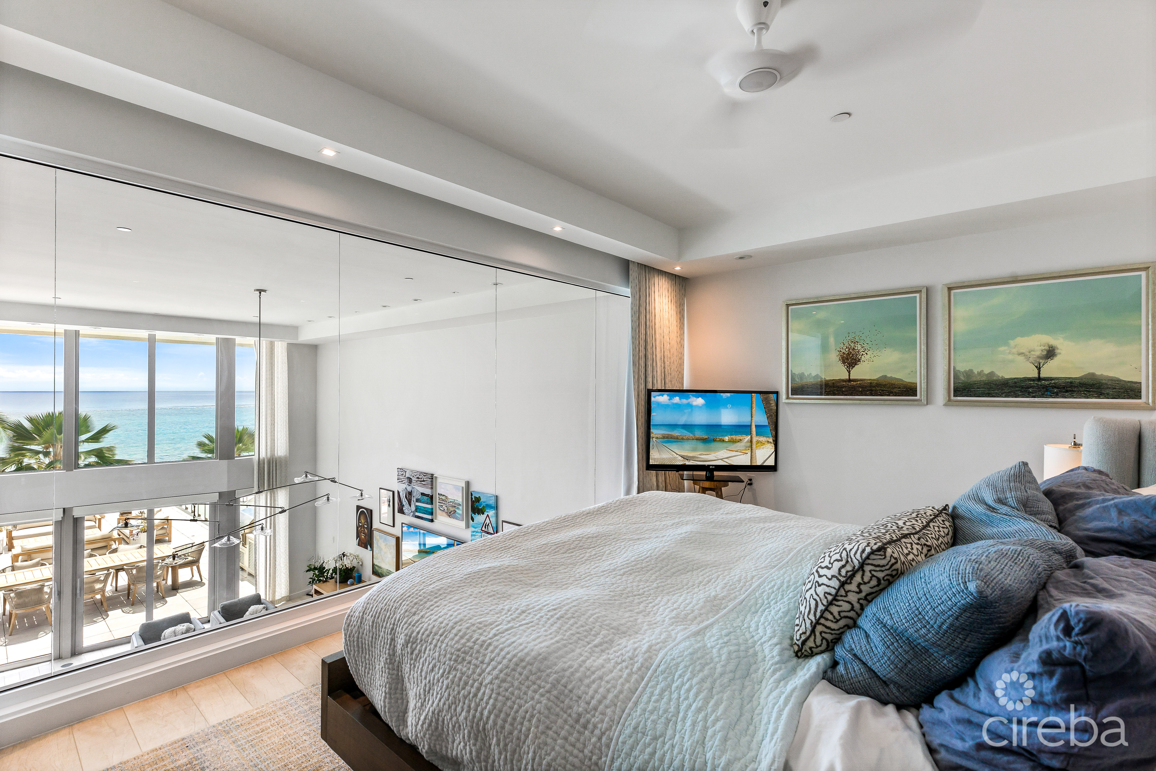 TIDES –  BEACHFRONT, LUXURY 4 BEDROOM CONDO WITH TERRACE