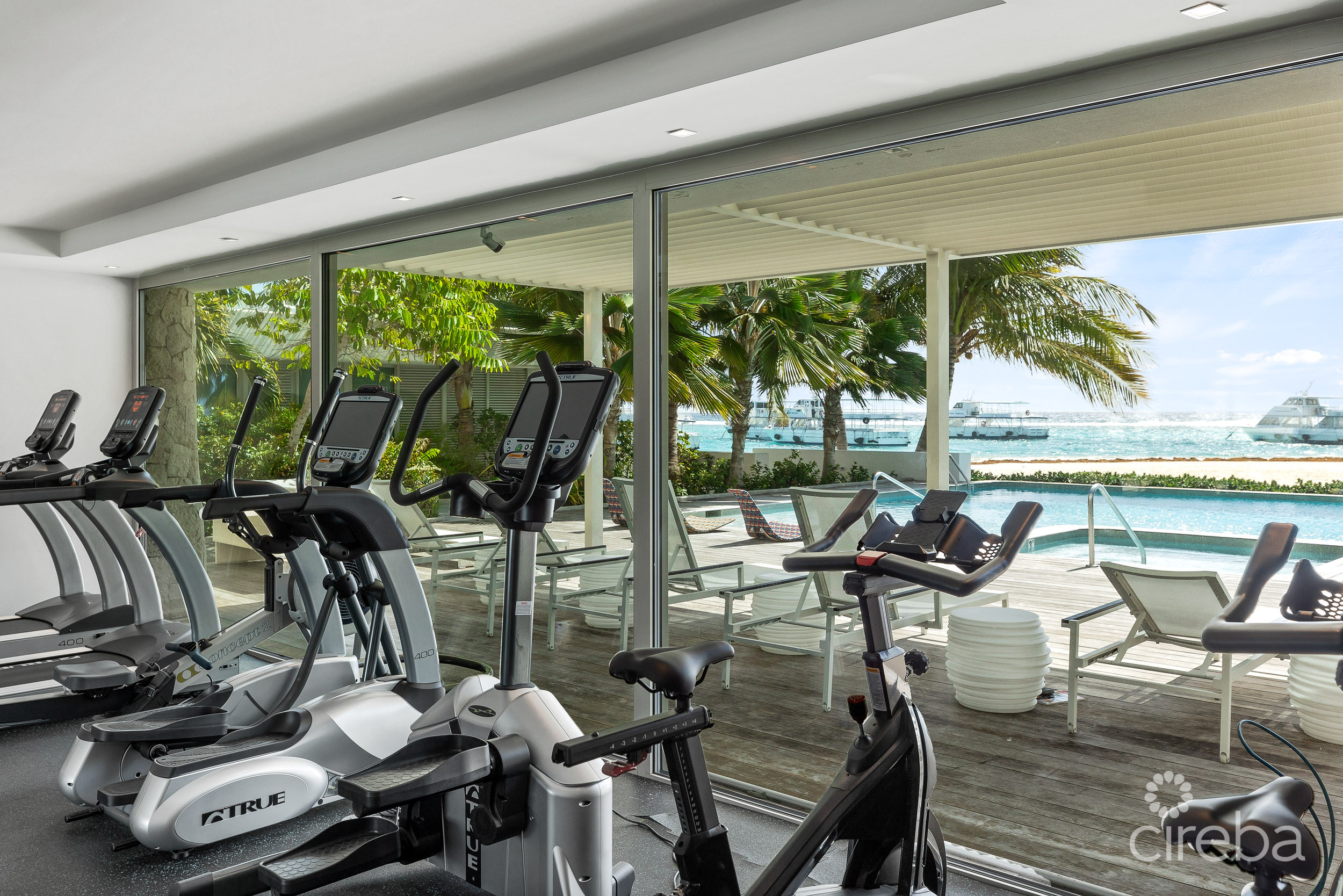 TIDES –  BEACHFRONT, LUXURY 4 BEDROOM CONDO WITH TERRACE
