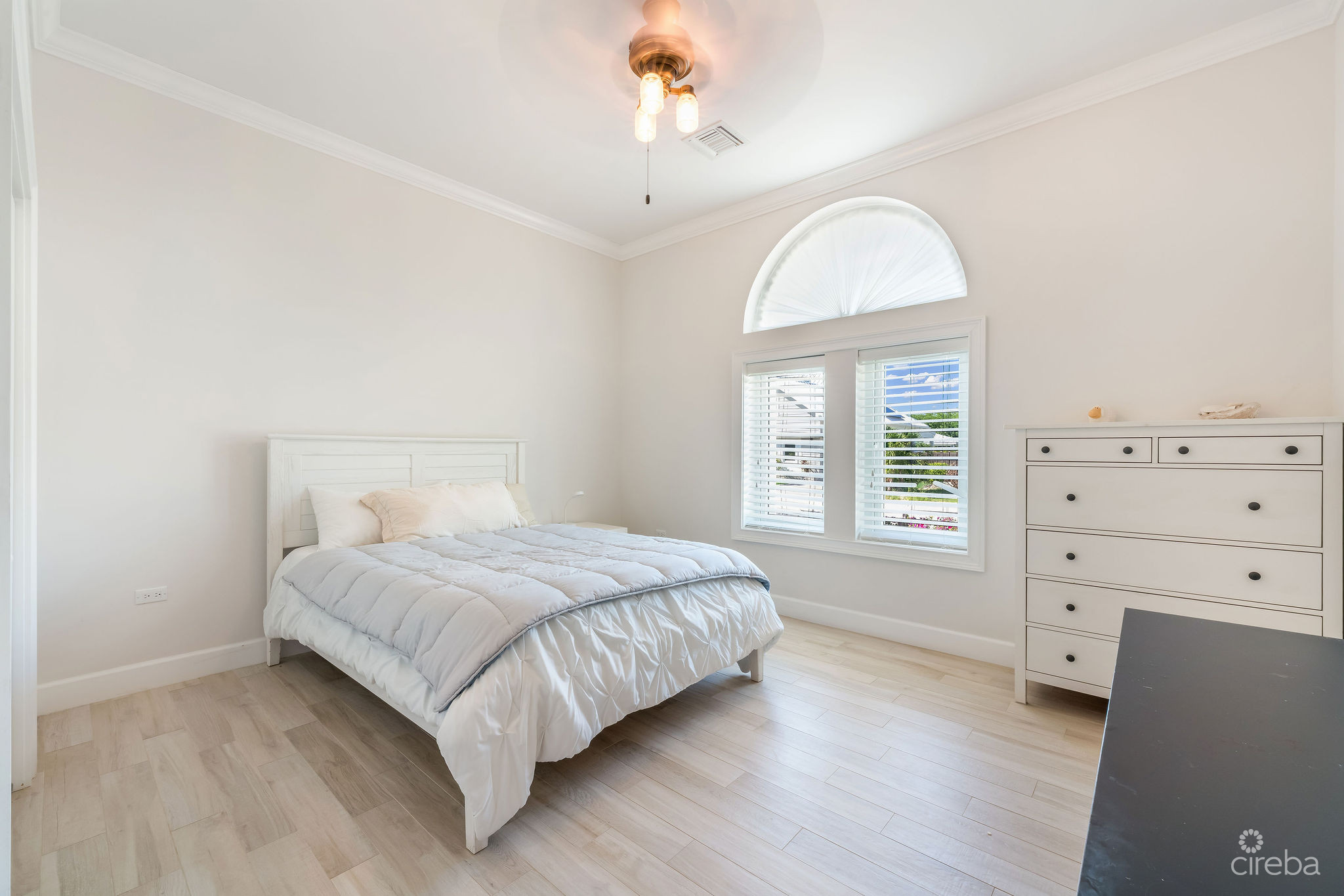51 CAPTAIN TEMPLE DRIVE – THE PERFECT FAMILY HOME