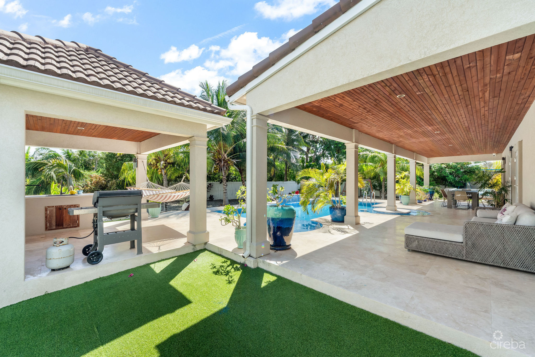 51 CAPTAIN TEMPLE DRIVE – THE PERFECT FAMILY HOME
