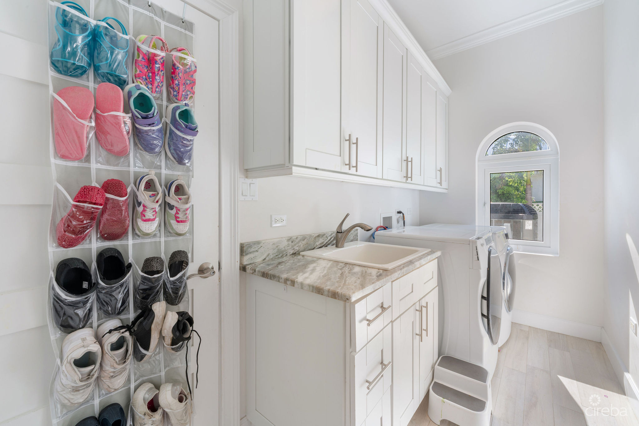 51 CAPTAIN TEMPLE DRIVE – THE PERFECT FAMILY HOME