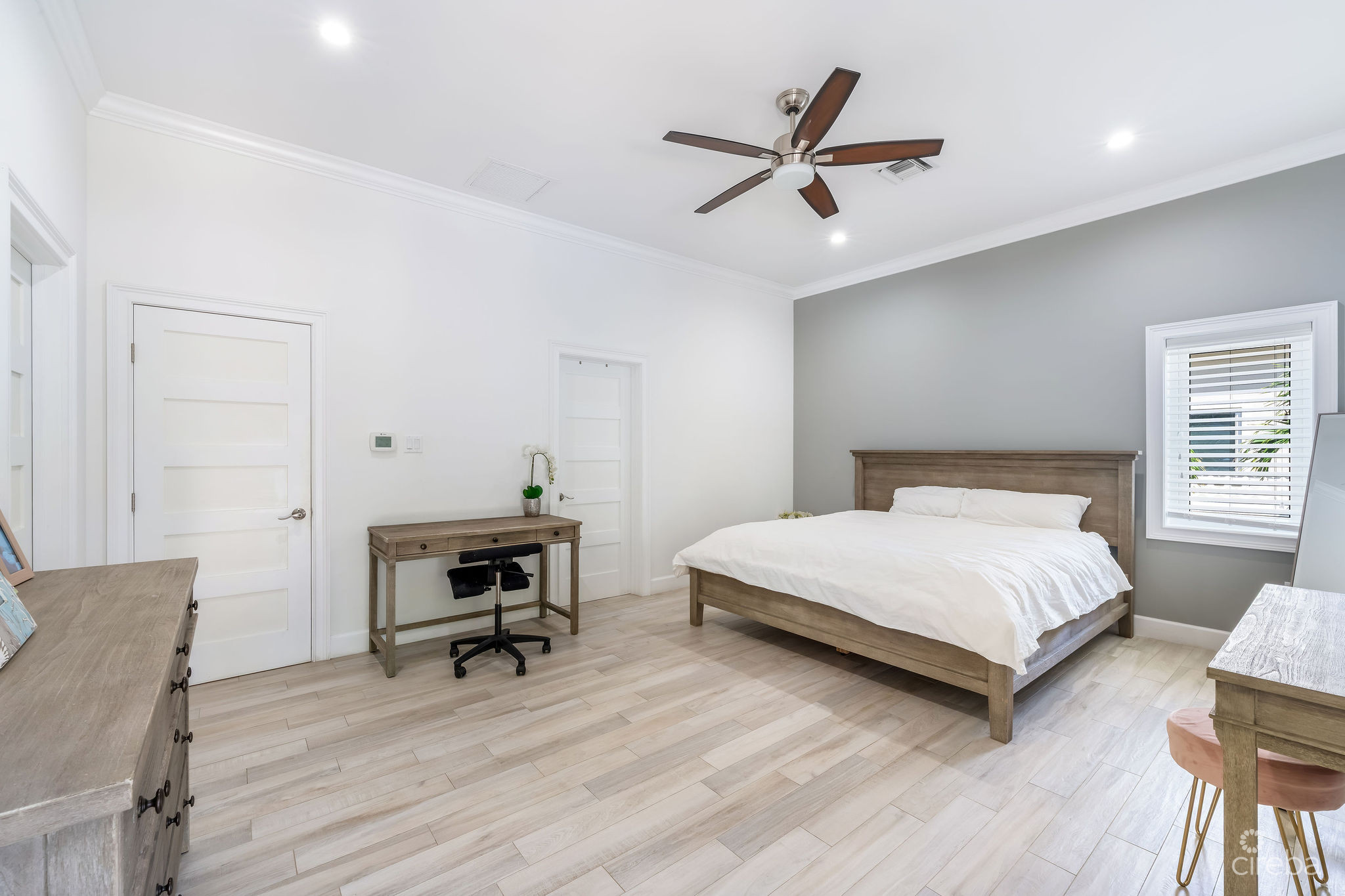 51 CAPTAIN TEMPLE DRIVE – THE PERFECT FAMILY HOME