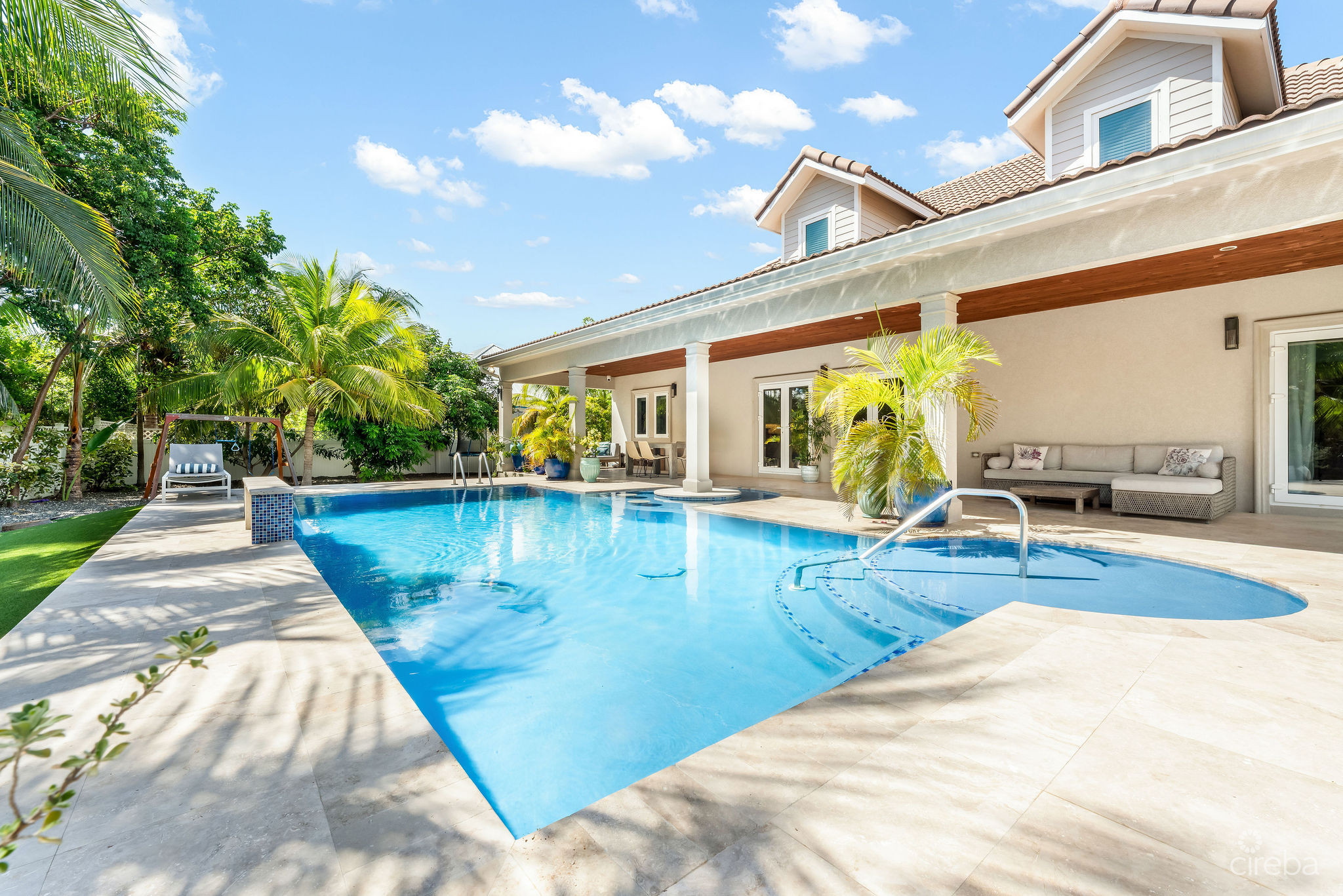 51 CAPTAIN TEMPLE DRIVE – THE PERFECT FAMILY HOME