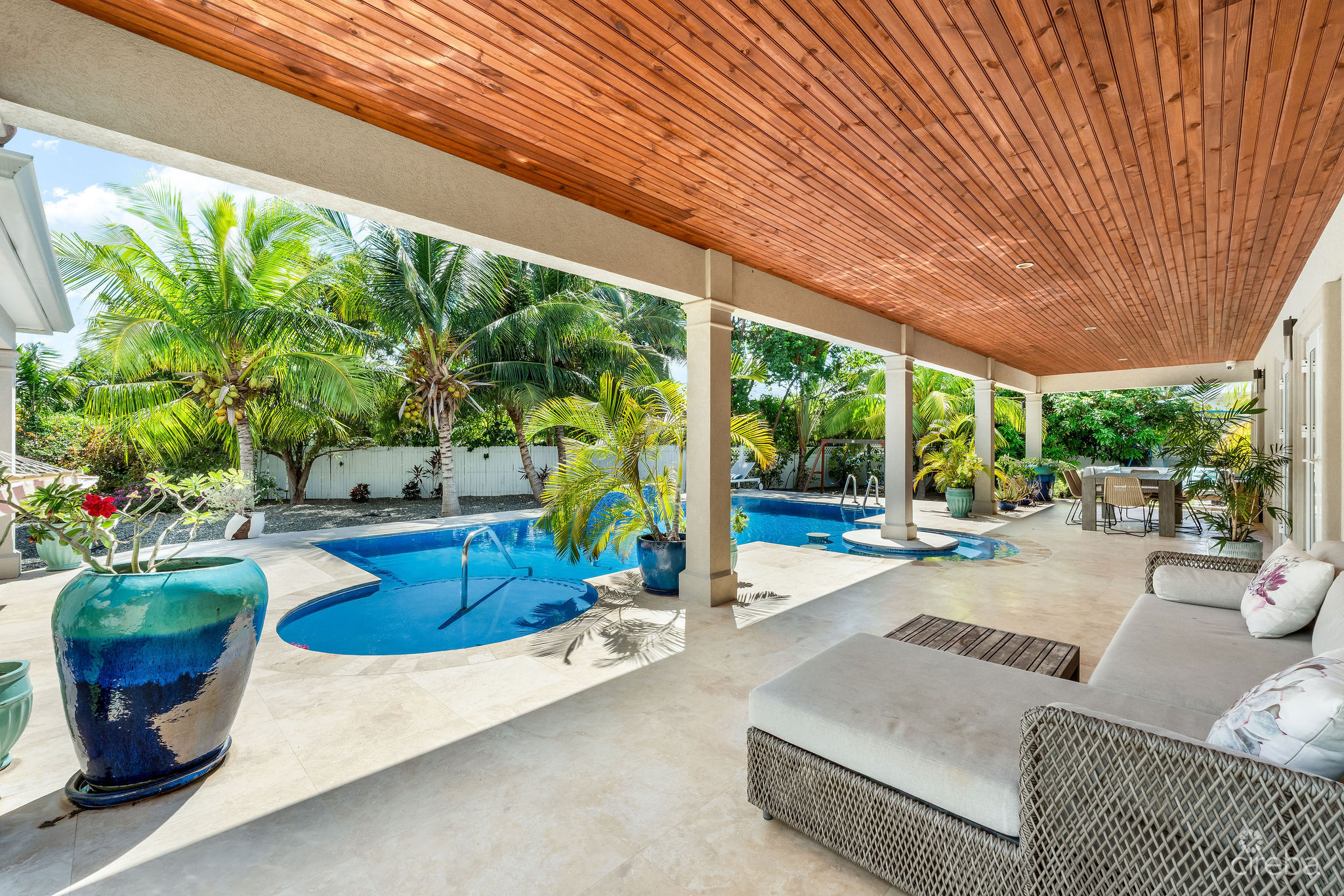 51 CAPTAIN TEMPLE DRIVE – THE PERFECT FAMILY HOME