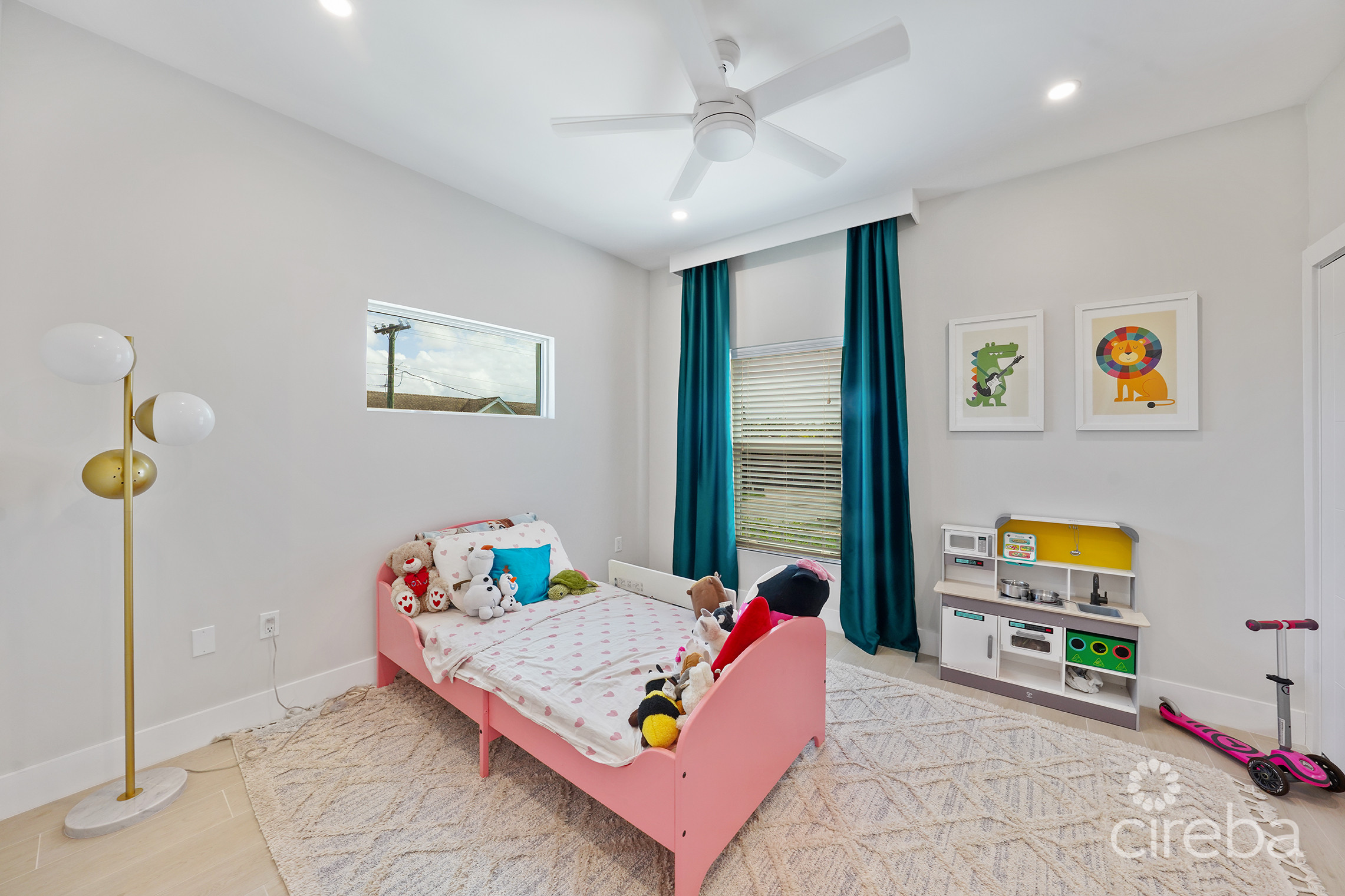 MODERN DUPLEX 3 BED ABBEY VILLAS