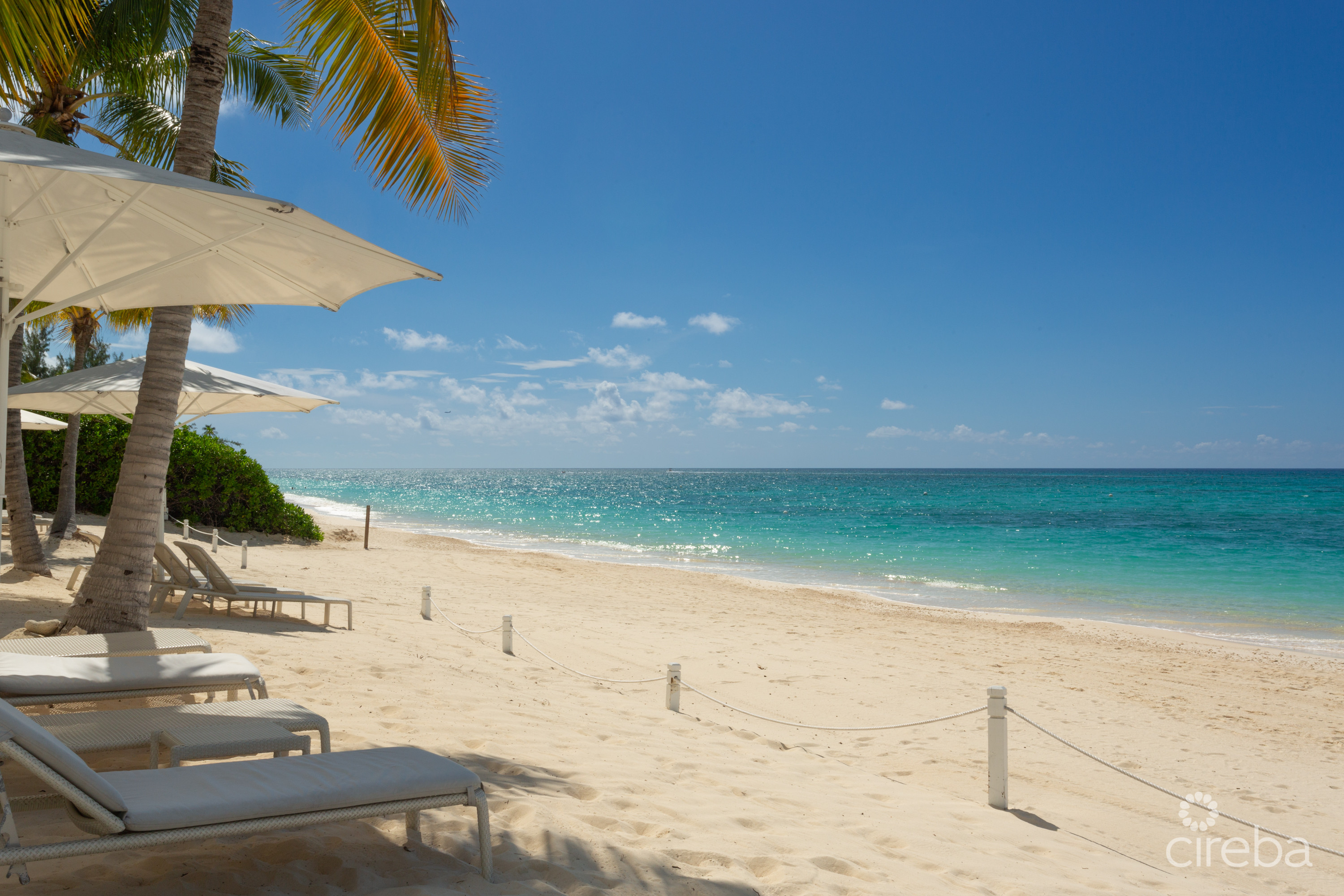 THE WATERCOLOURS 503, SEVEN MILE BEACH