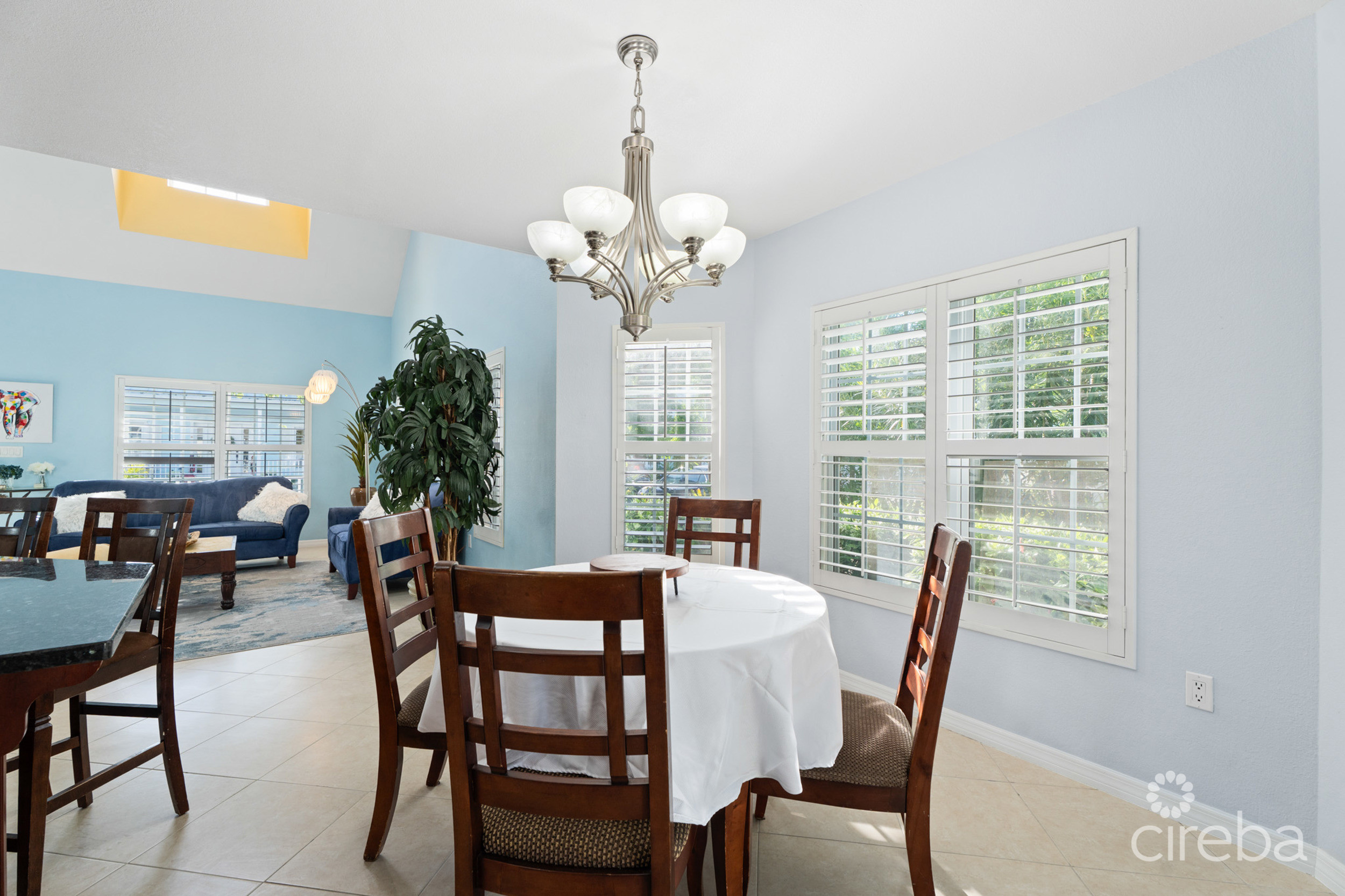 THE PLANTATION 13, SOUTH SOUND