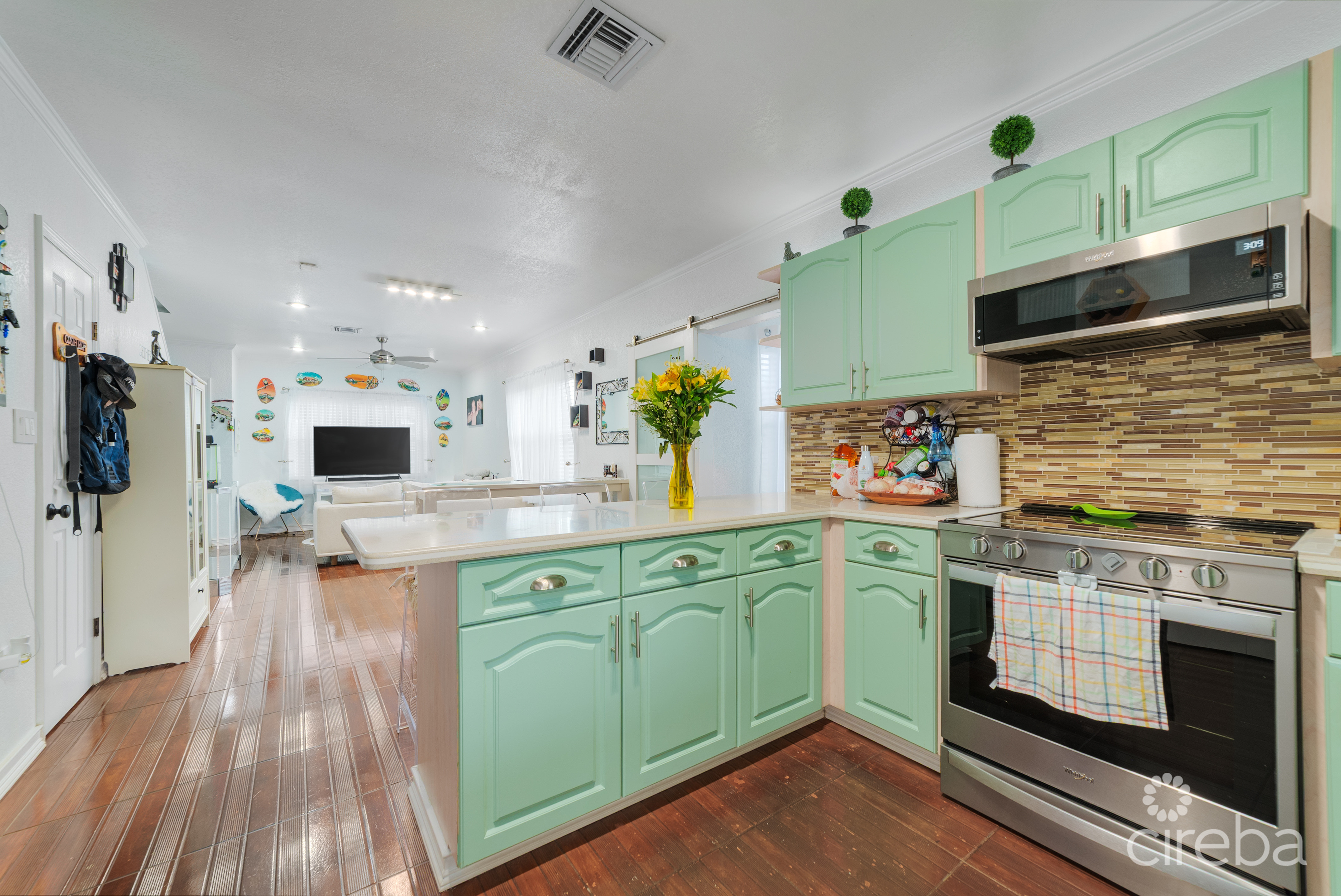 PARKLANE LIVING TOWNHOUSE