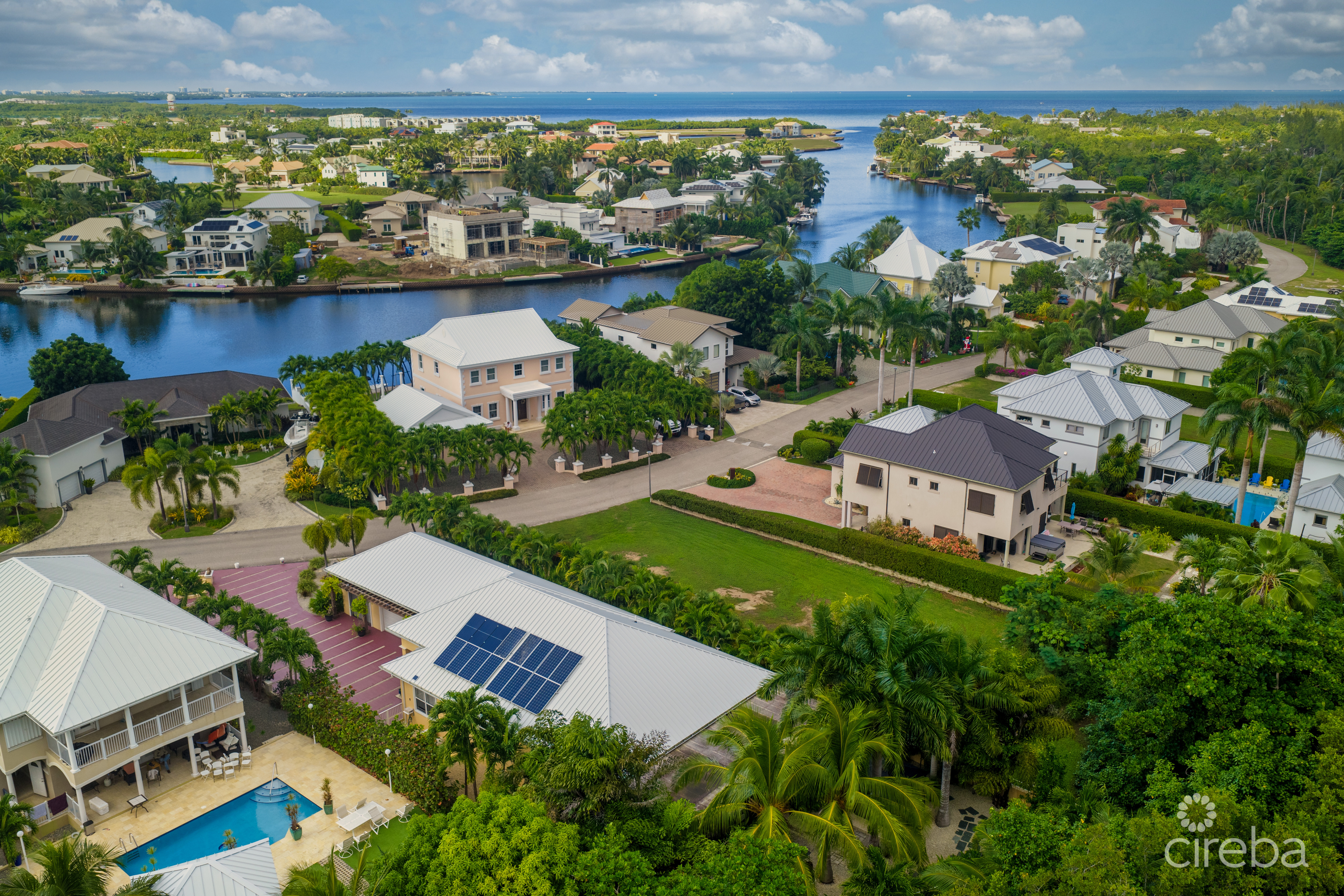 BIMINI DRIVE - LARGE FAMILY HOME IN GATED GRAND HARBOUR COMMUNITY