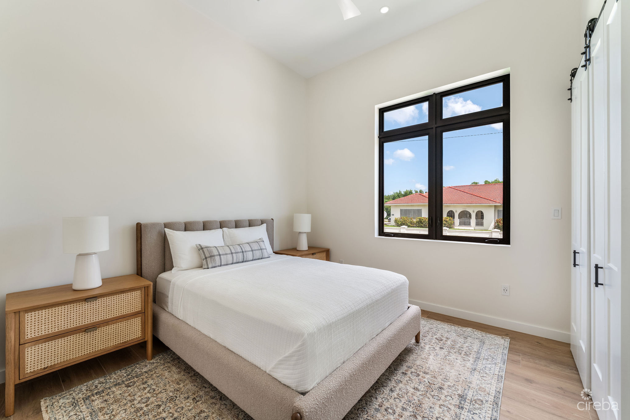 BEL AIR DR, SOUTH SOUND – CUSTOM NEW BUILD