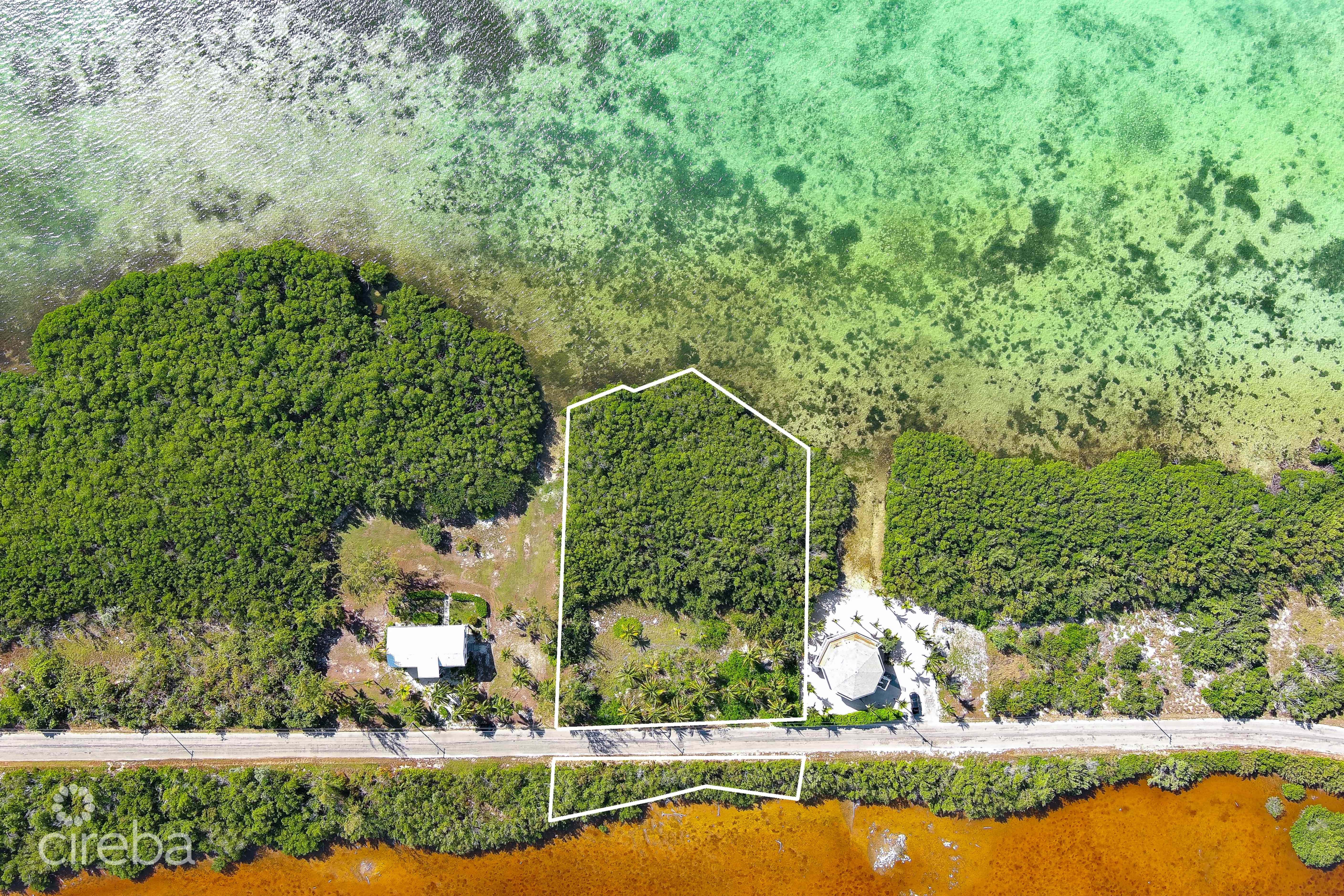 LITTLE CAYMAN SOUTH- OWEN ISLAND VIEWS