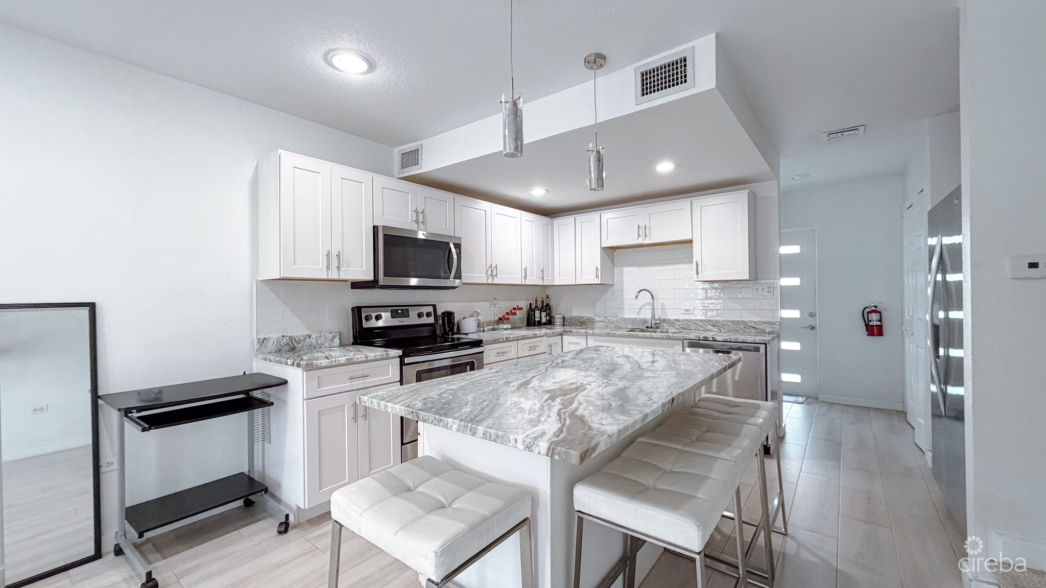 MEADOWS 2 BED TOWNHOUSE WEST BAY