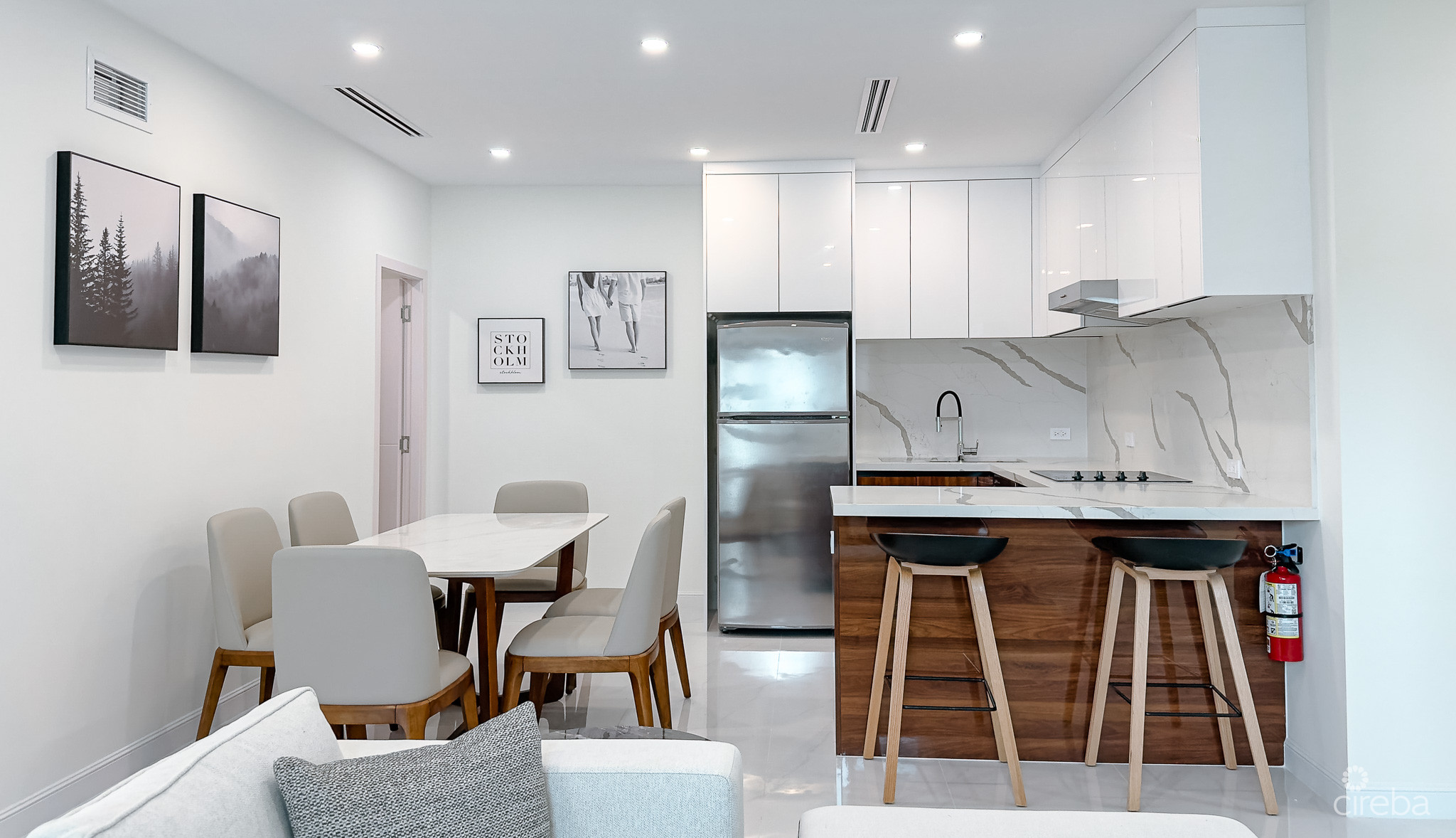 ARZA 3 BED CORNER CONDO