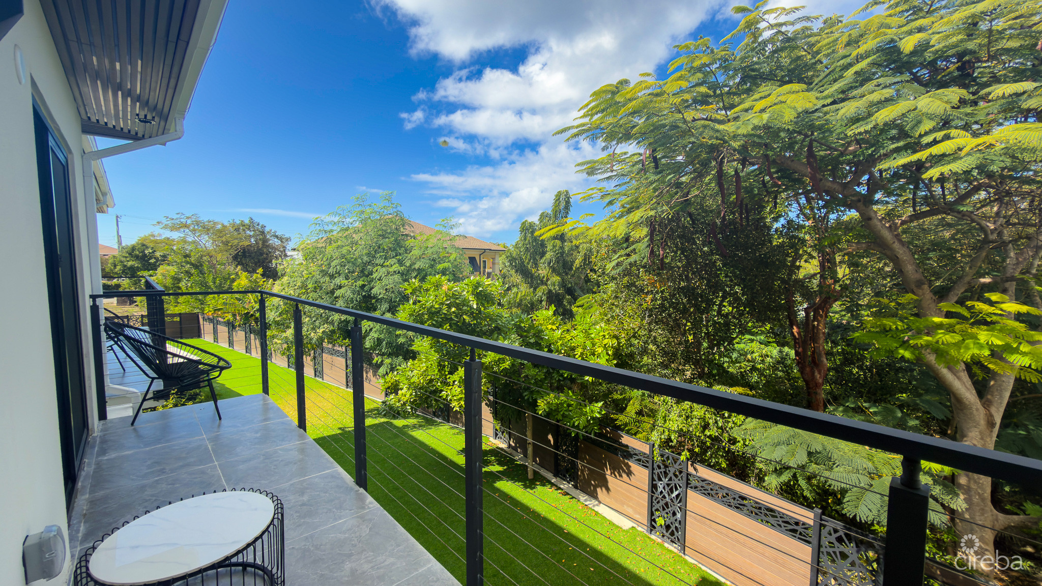 ARZA 3 BED CORNER CONDO