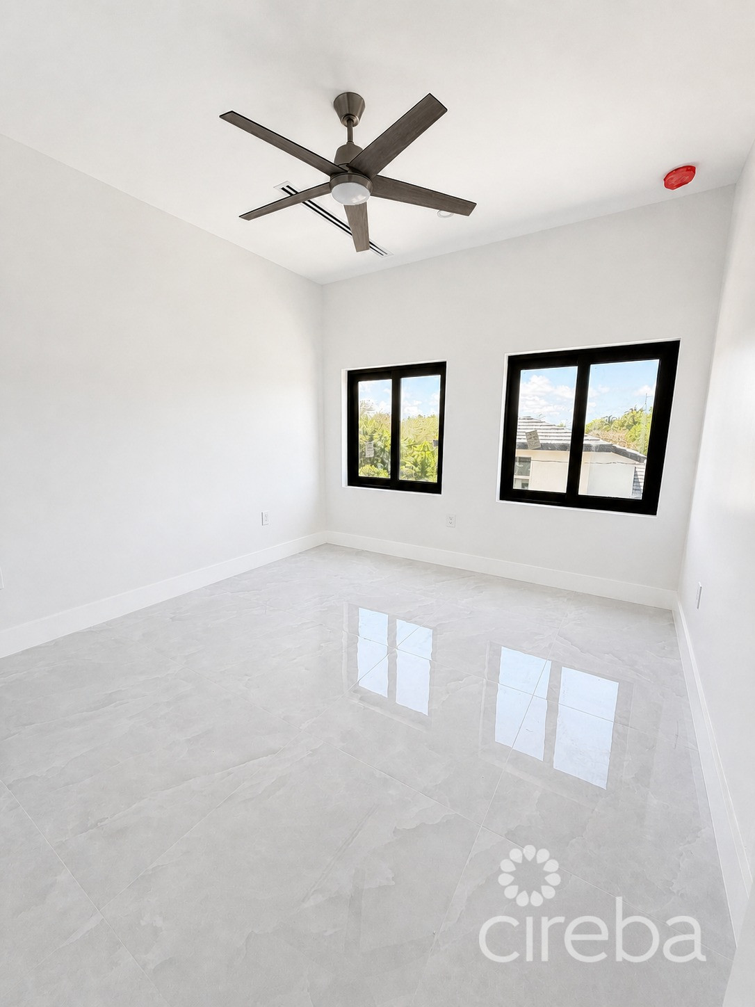 BRAND NEW HALF DUPLEX- 3 BEDROOM- SAVANNAH