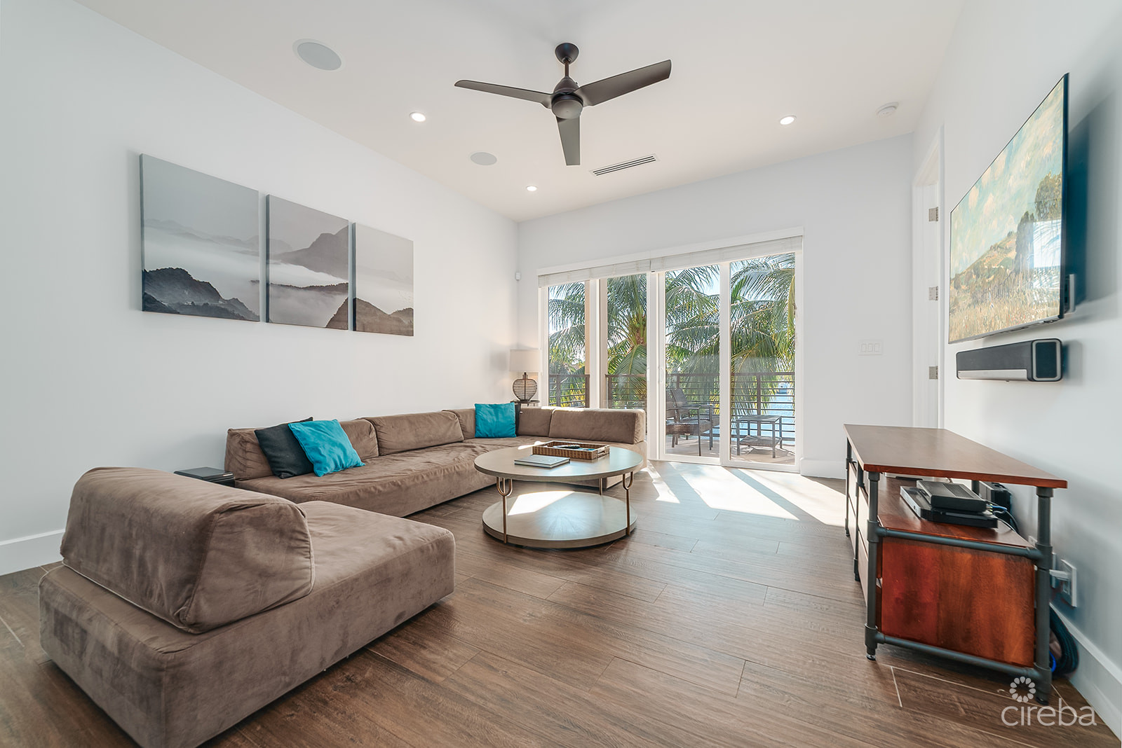 #201 CYPRESS POINTE NORTH – CANAL FRONT CONDO