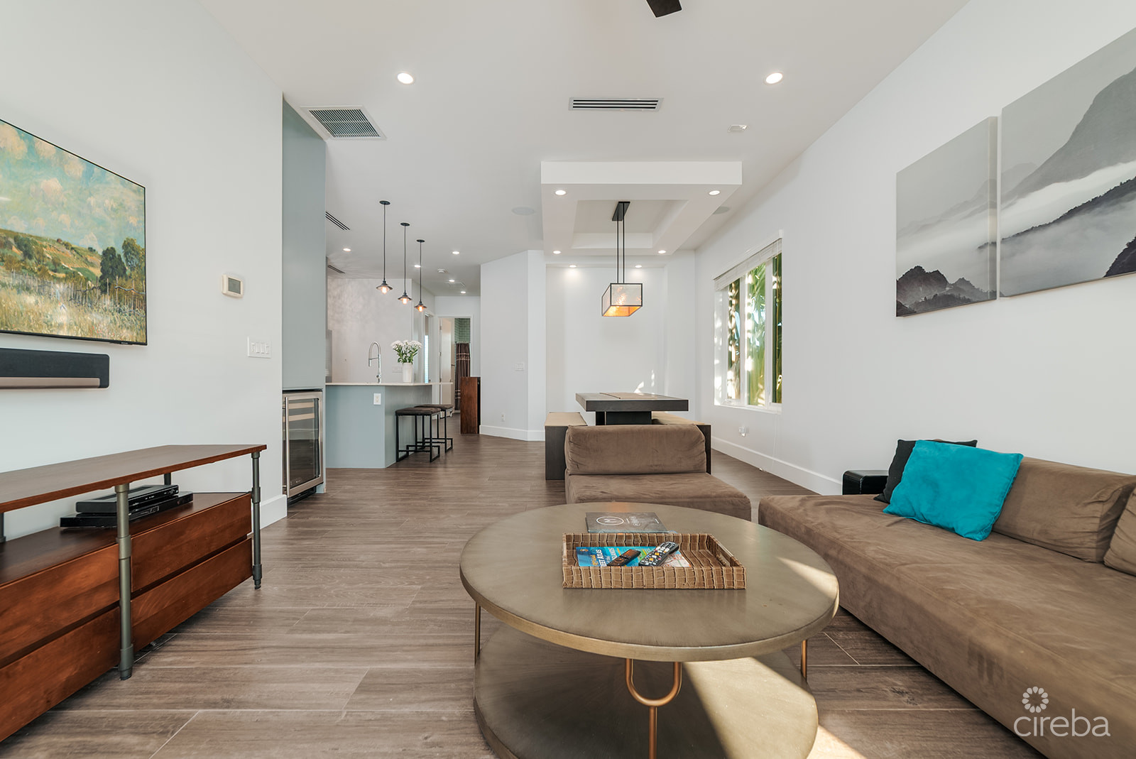 #201 CYPRESS POINTE NORTH – CANAL FRONT CONDO