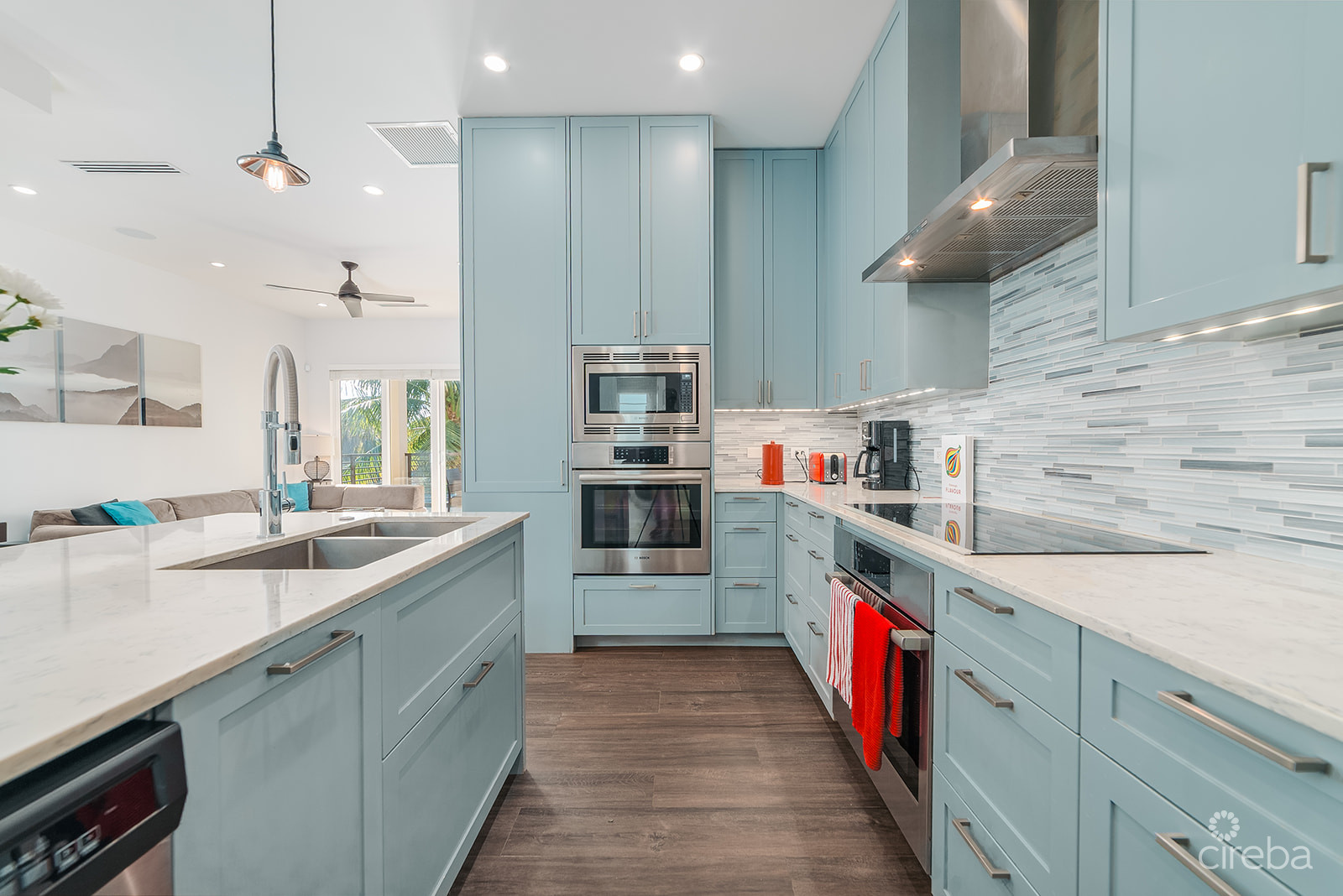 #201 CYPRESS POINTE NORTH – CANAL FRONT CONDO