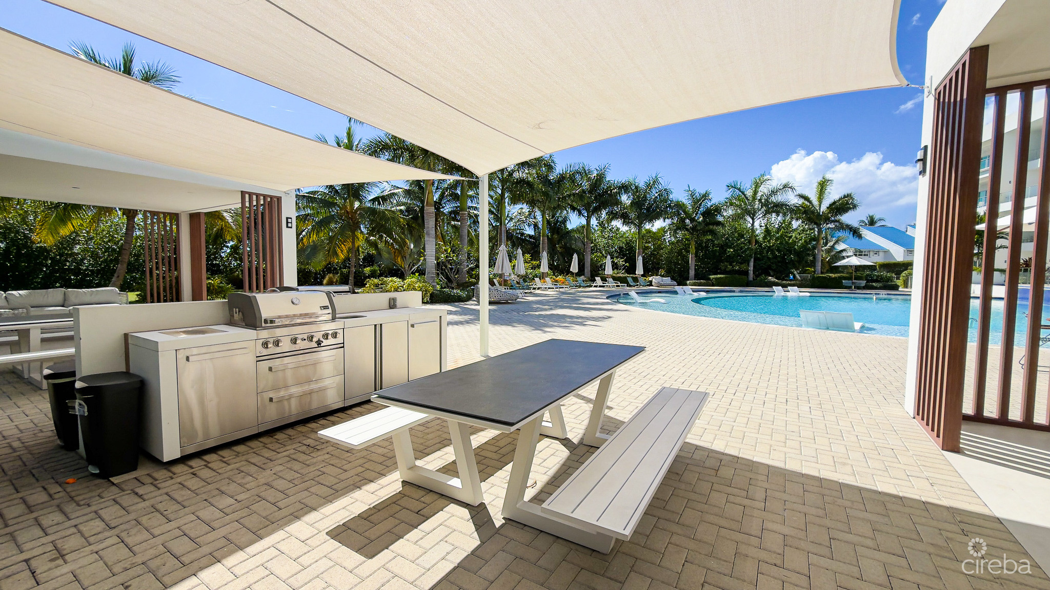 AURA 3 BED CORNER CONDO