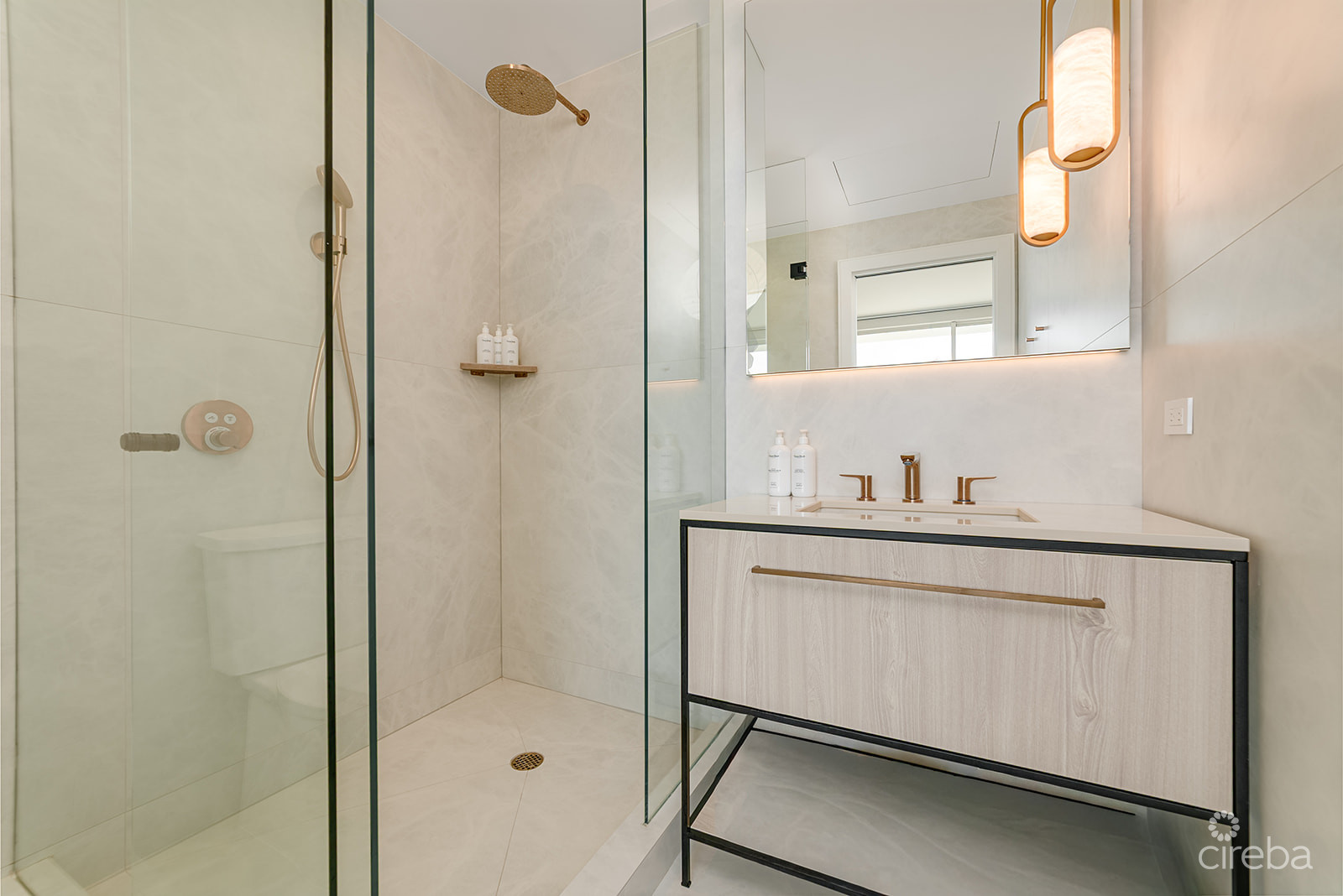 THE GROVE TOO – UNIT 53