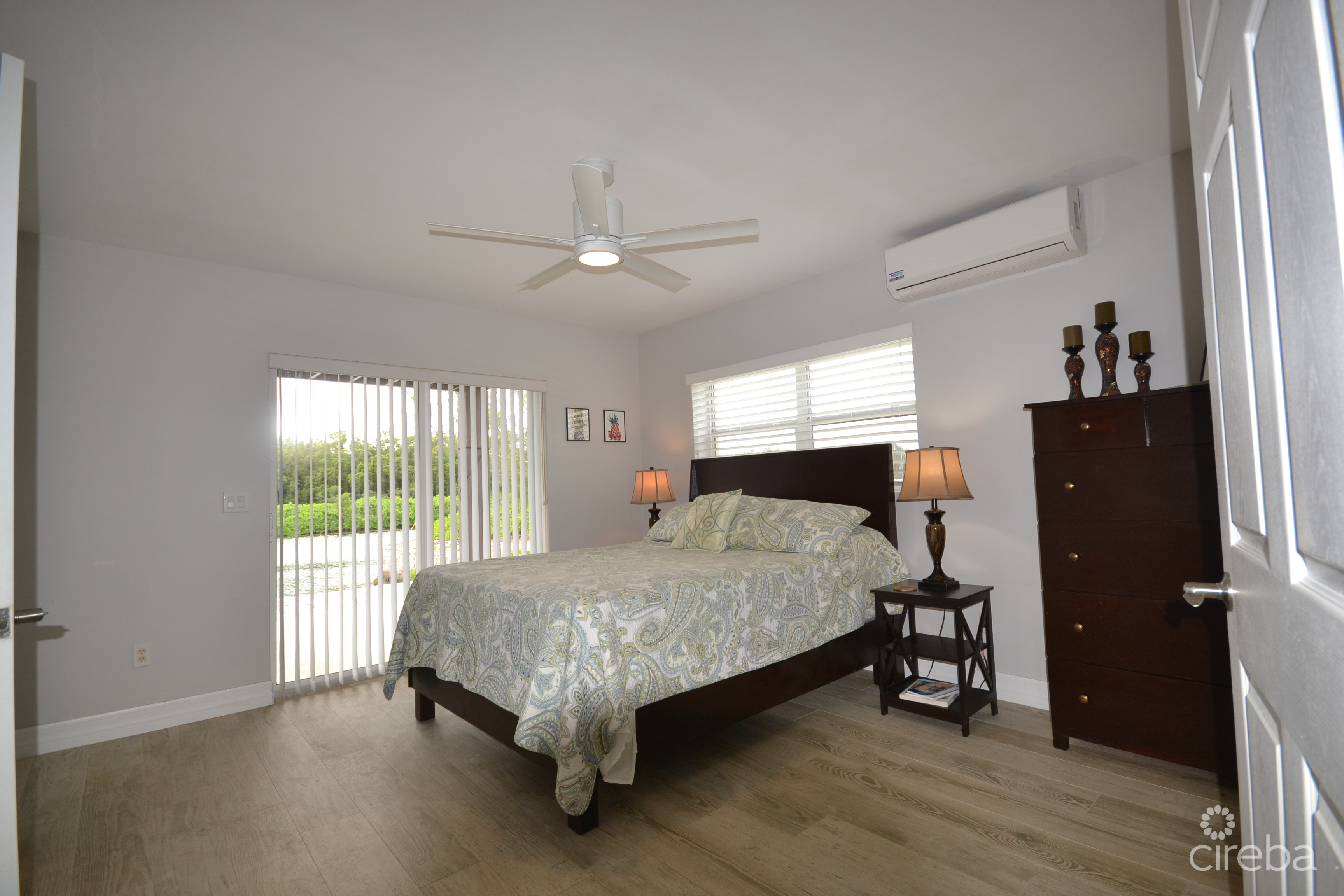 MANGROVE POINT 2 BEDROOM COTTAGE WITH BOAT SLIP