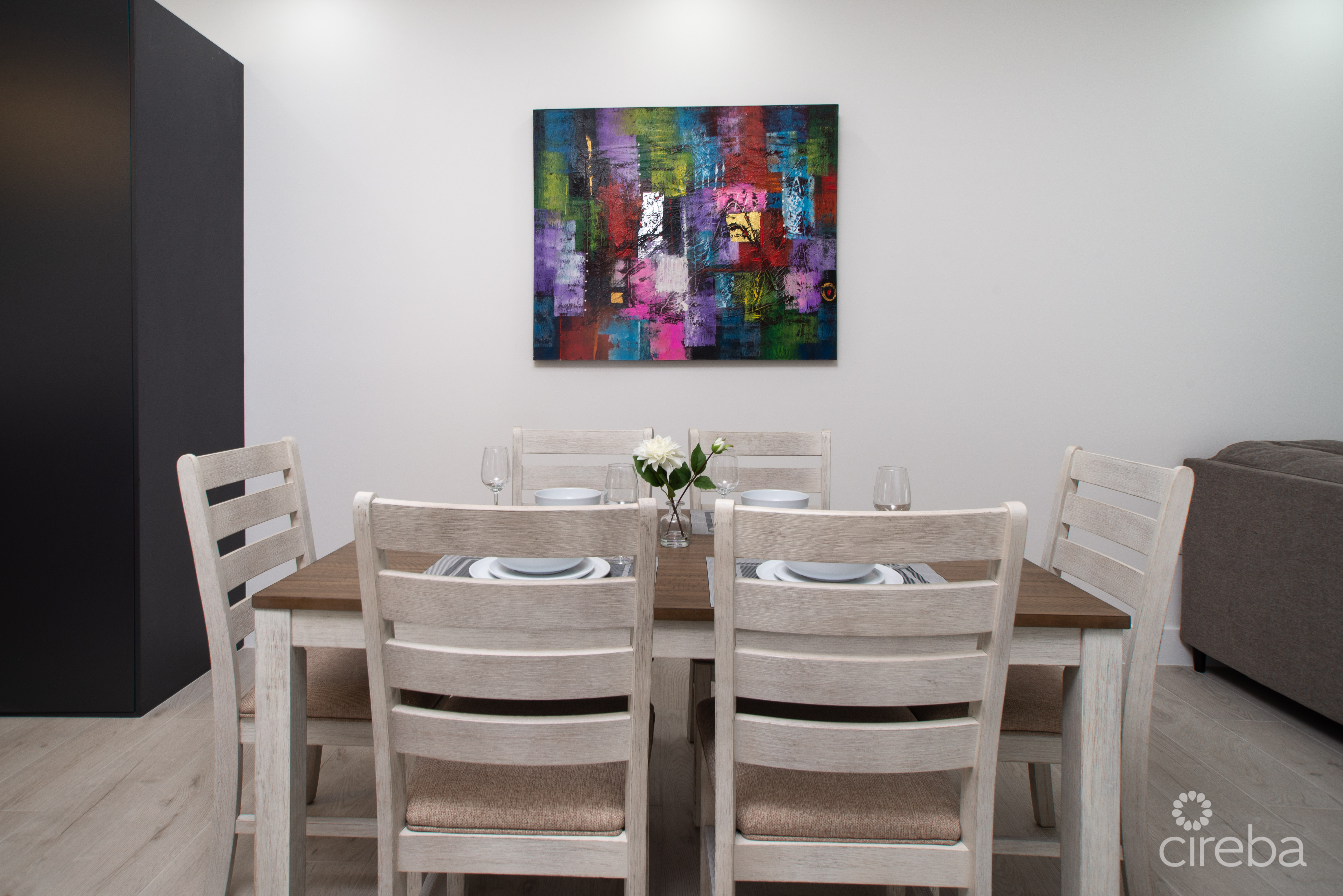 ACROSS FROM BEACH–SOUTH SOUND–3BED/3.5BATH TOWNHOUSE–FENCED YARD–THE MANTRAS