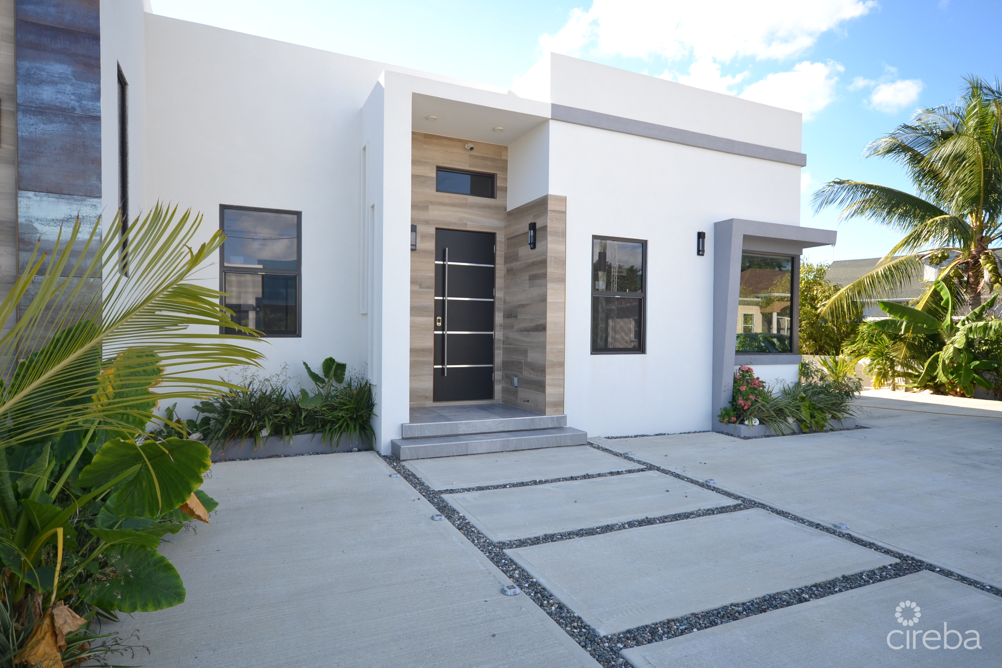 BLOOMBURY VILLAS BRAND NEW!