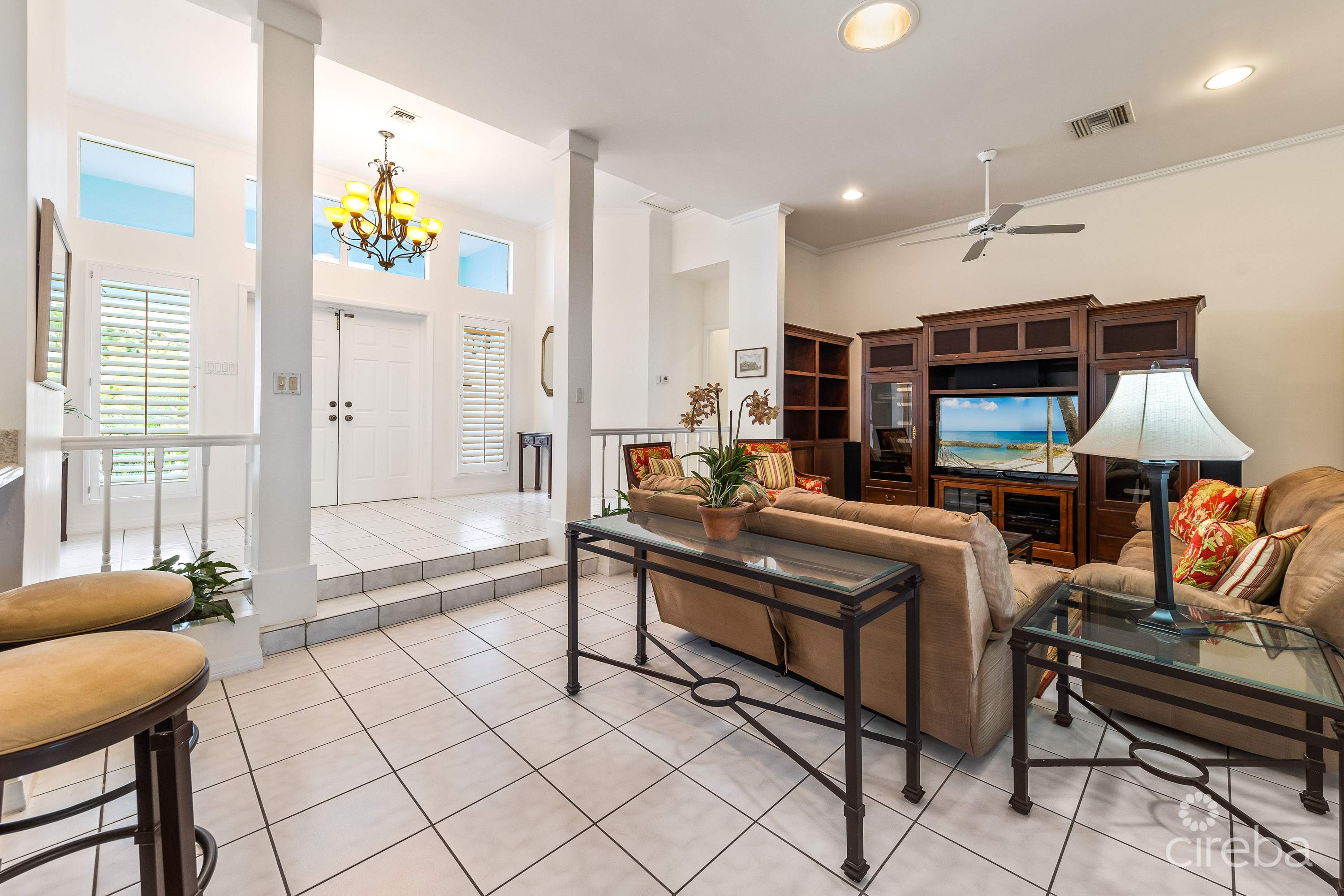 SNUG HARBOUR FAMILY HOME