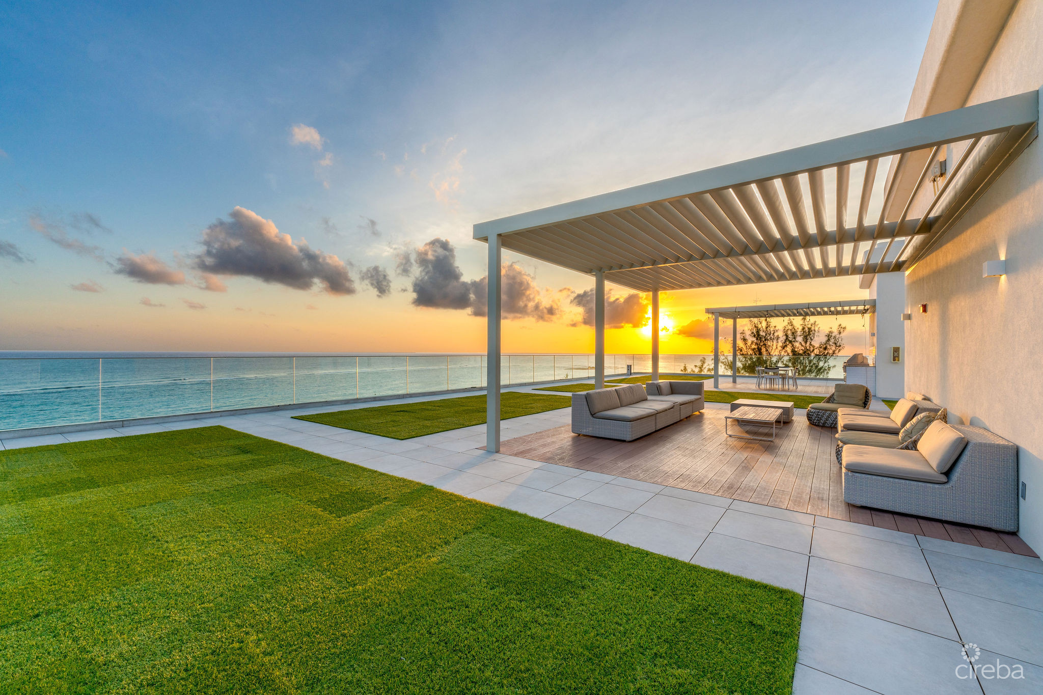 TIDES RESIDENCE 308 – WEST FACING CORNER