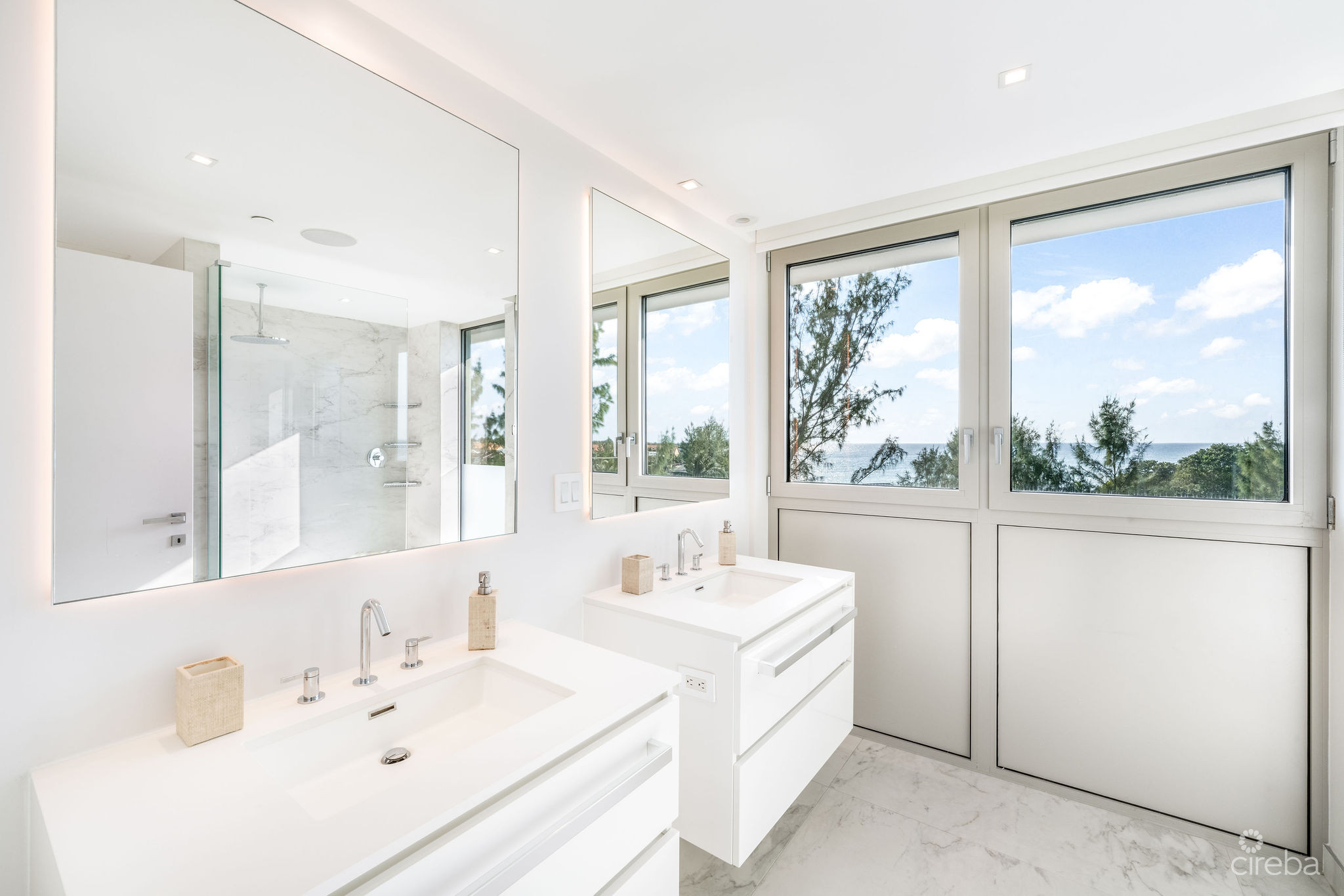 TIDES RESIDENCE 308 – WEST FACING CORNER