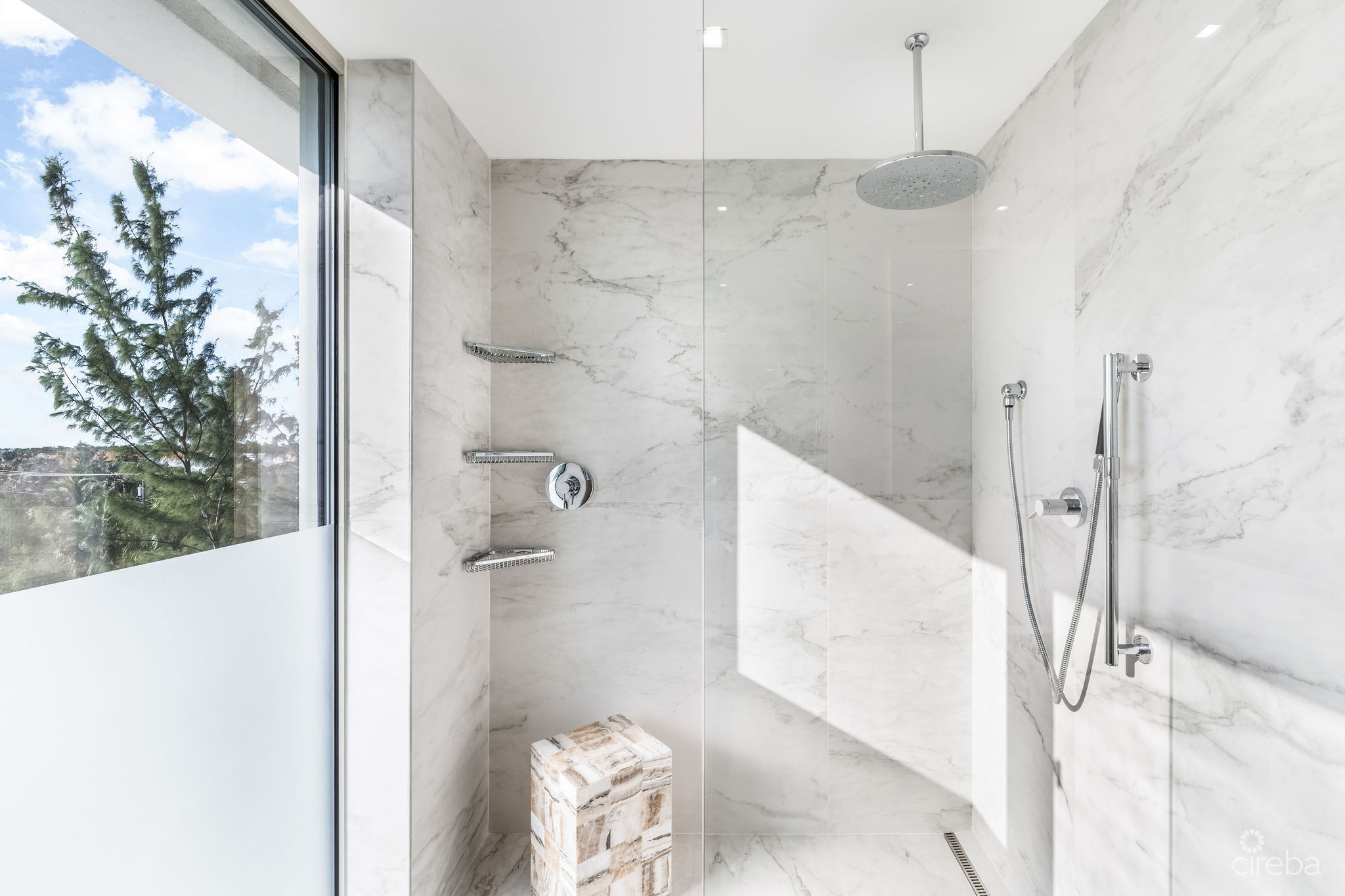 TIDES RESIDENCE 308 – WEST FACING CORNER