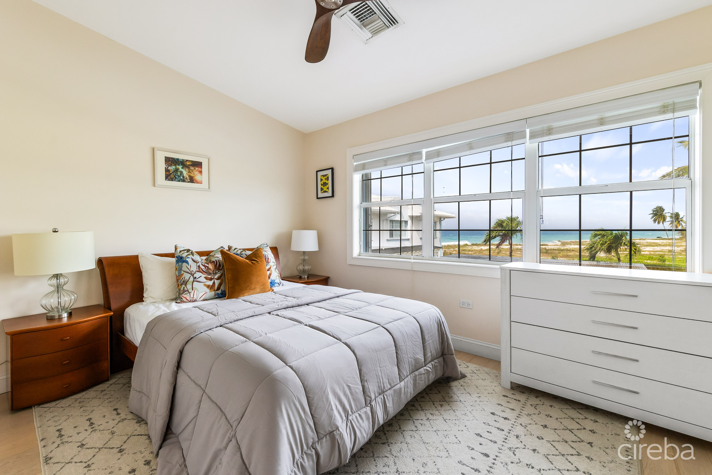 WINDSOR VILLAGE 27, SOUTH SOUND HOME