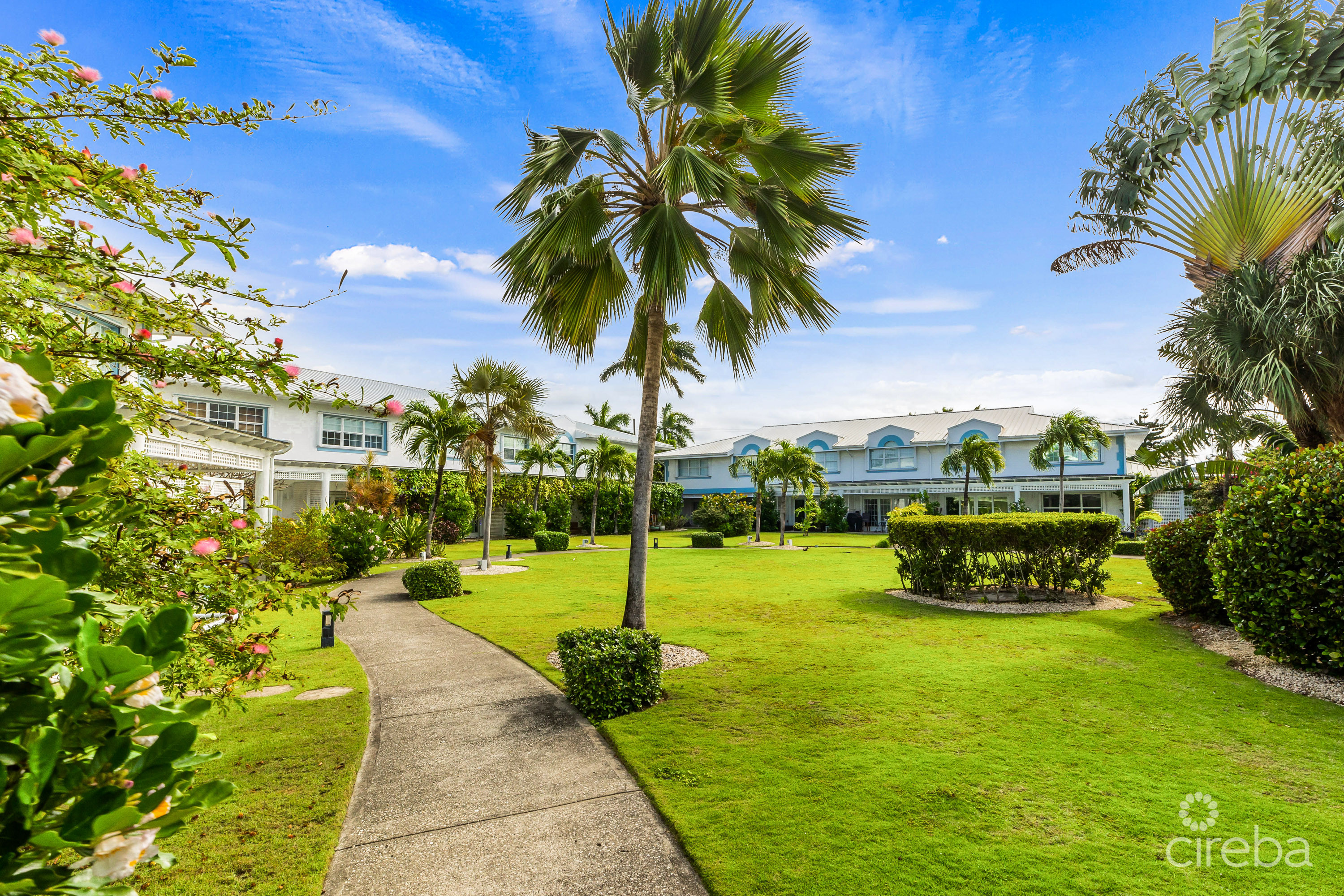 WINDSOR VILLAGE 27, SOUTH SOUND HOME