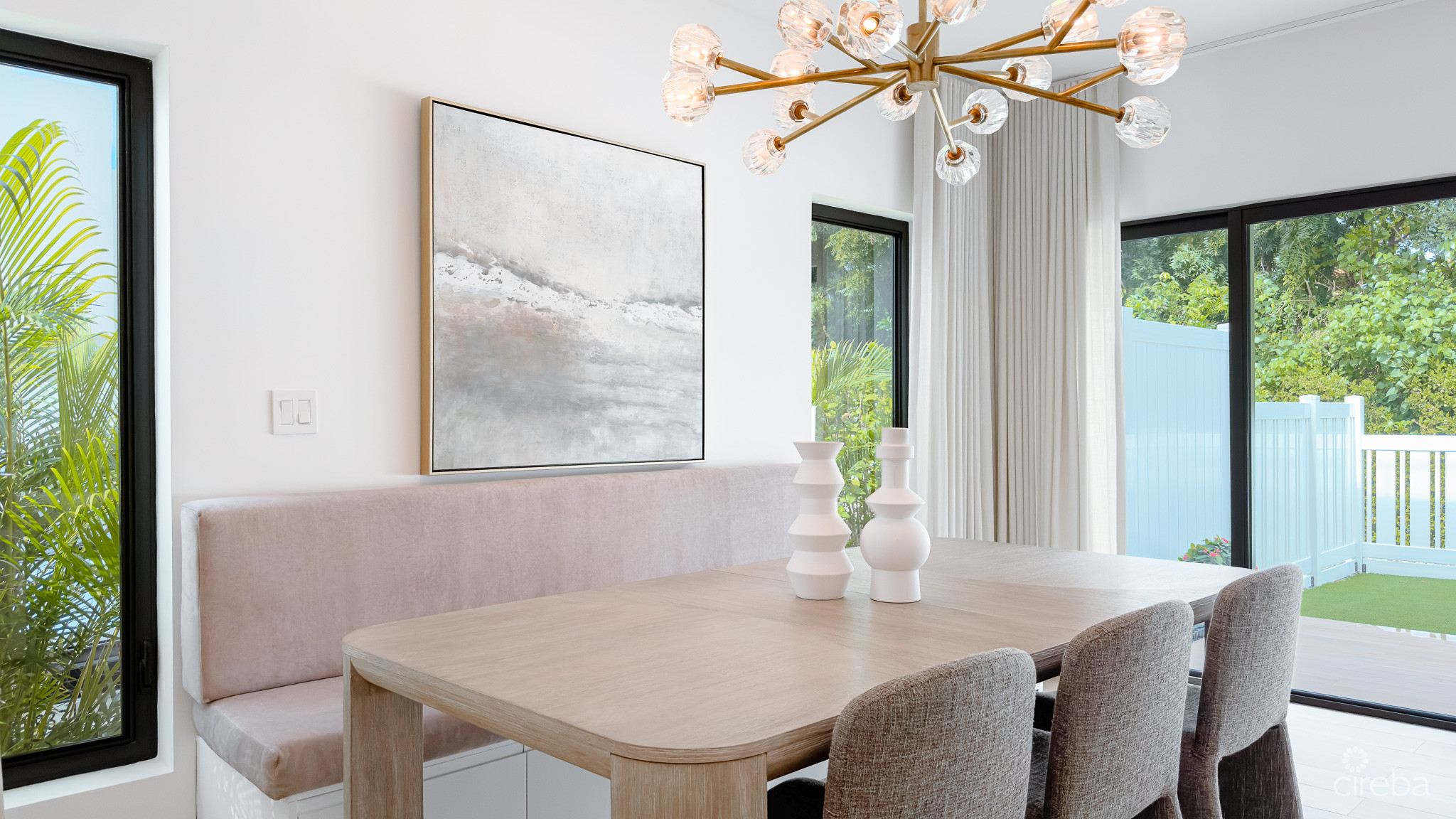 SALT AIR – 4 BED TOWNHOUSE THE SHORES