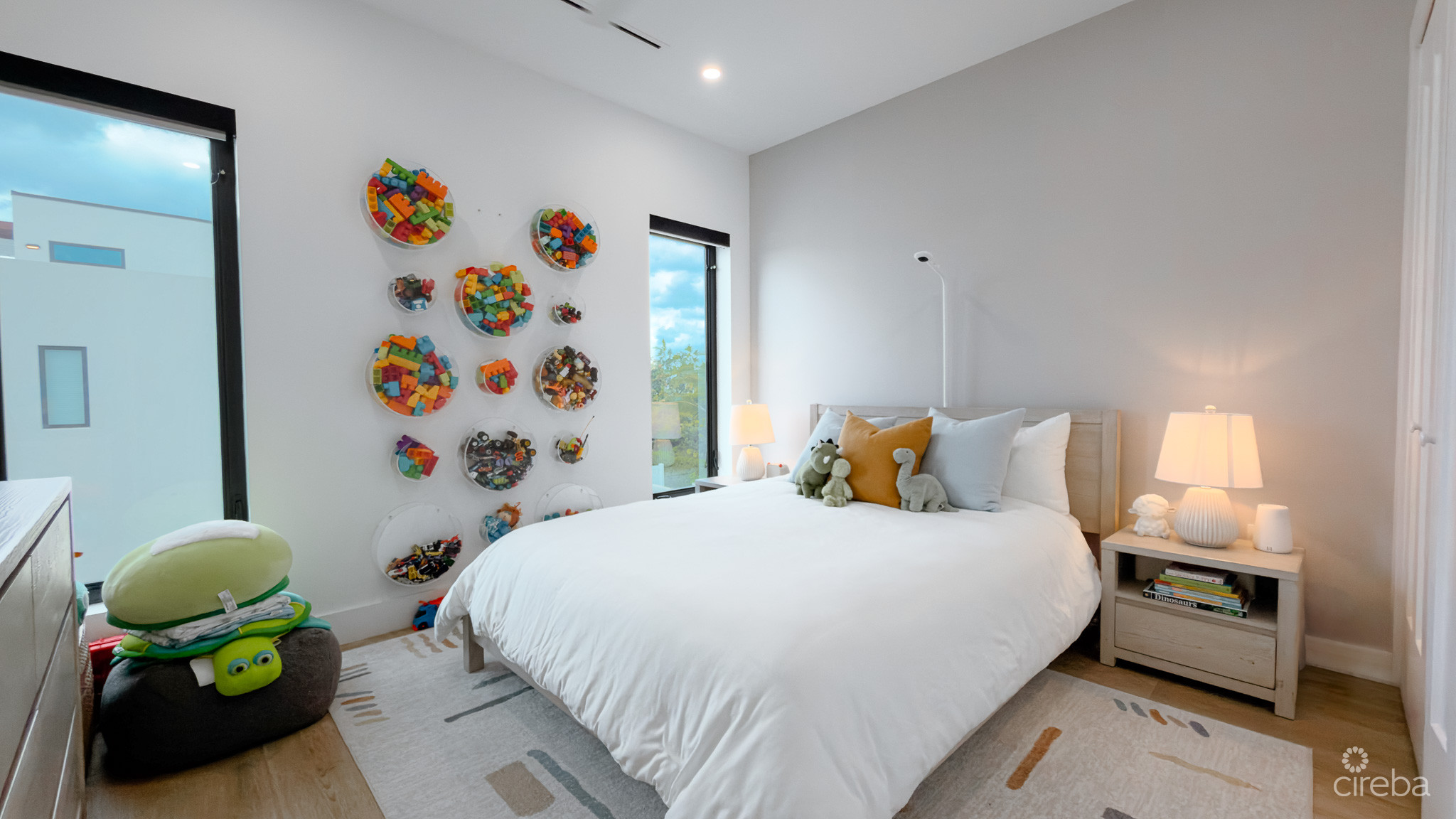 SALT AIR – 4 BED TOWNHOUSE THE SHORES