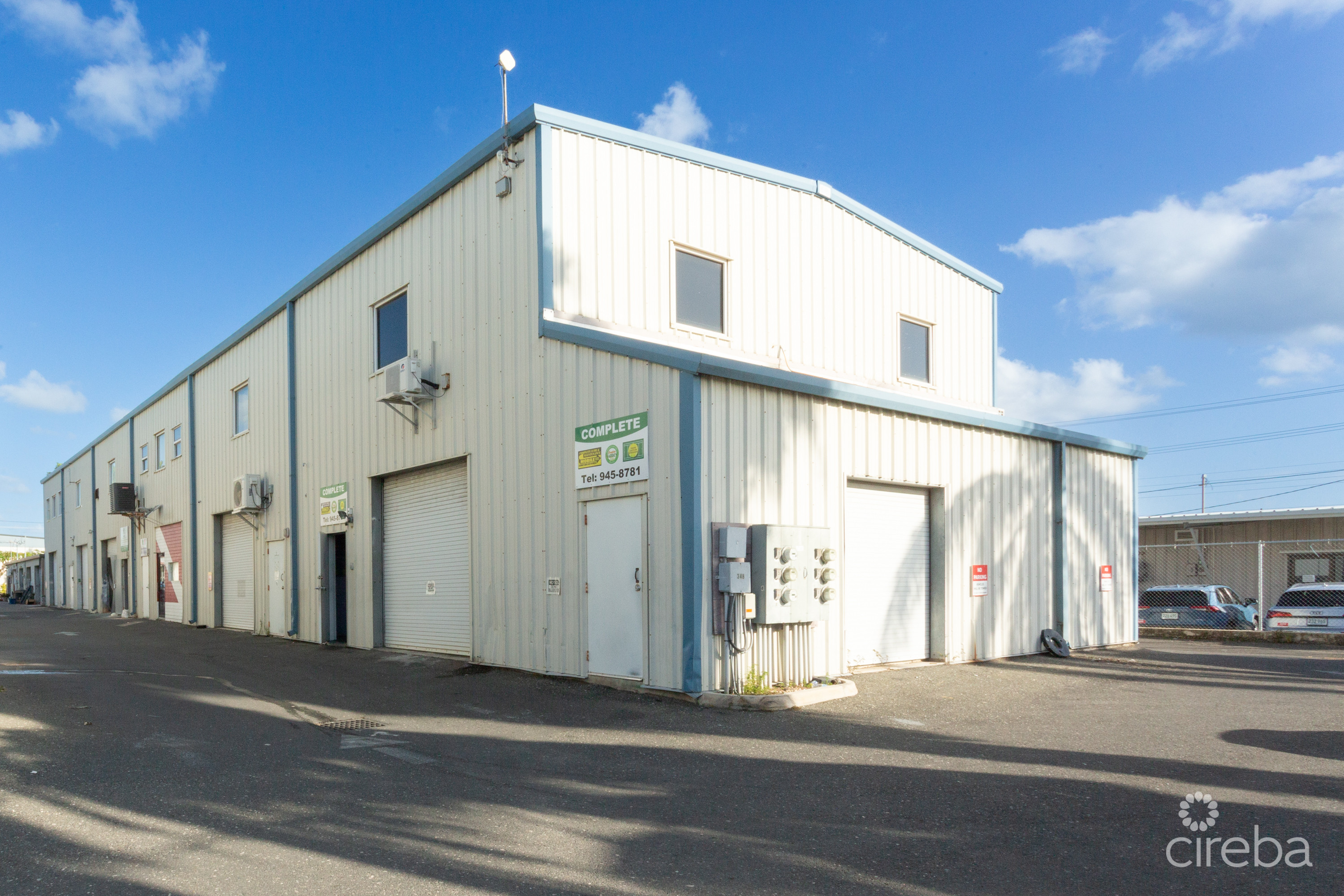 JJT WAREHOUSE
