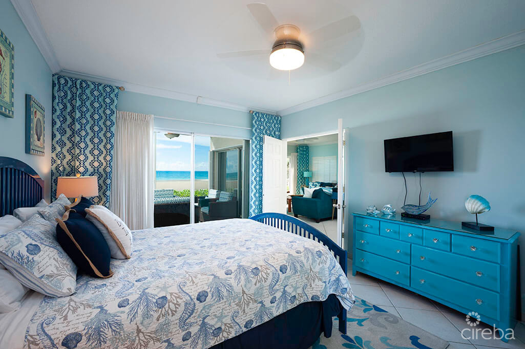 BEACHFRONT LIVING | TAMARIND BAY | SEVEN MILE BEACH