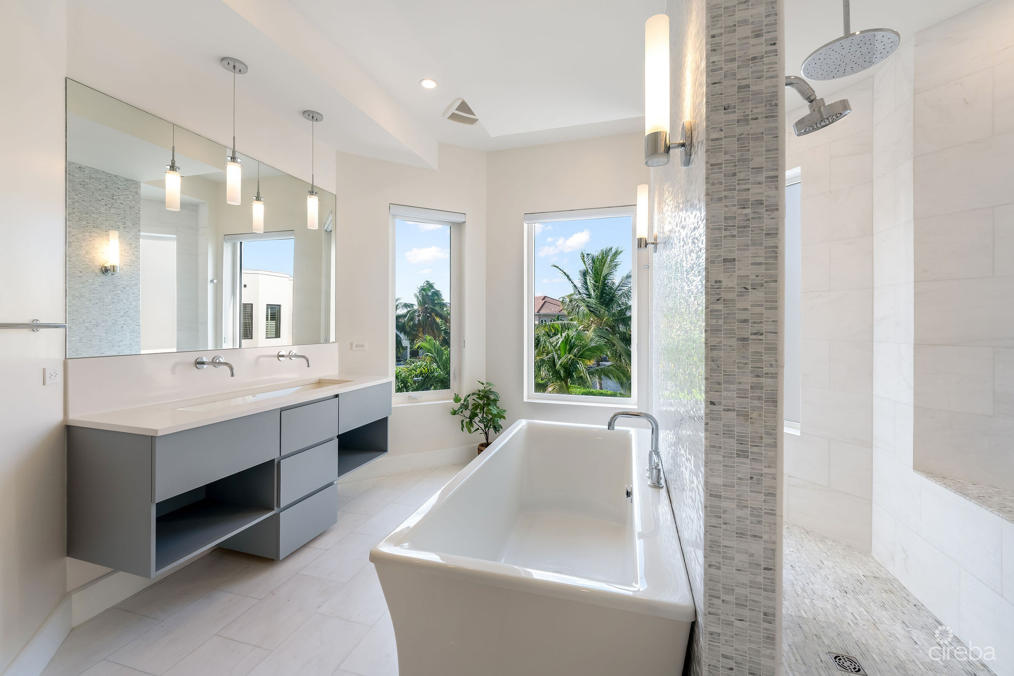 CYPRESS POINTE NORTH STAND ALONE EXECUTIVE RESIDENCE