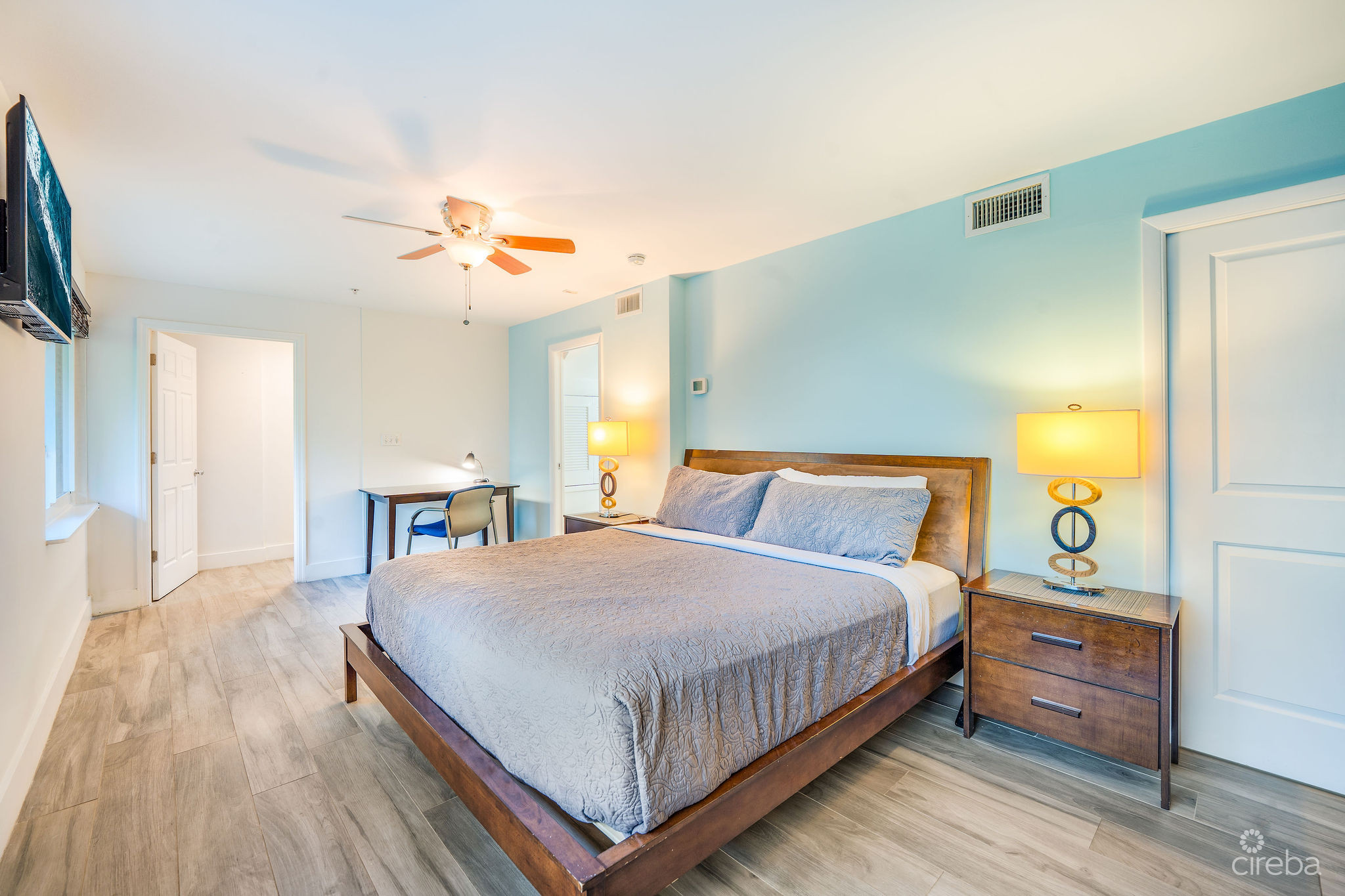 3BED SMB–PARK PLACE