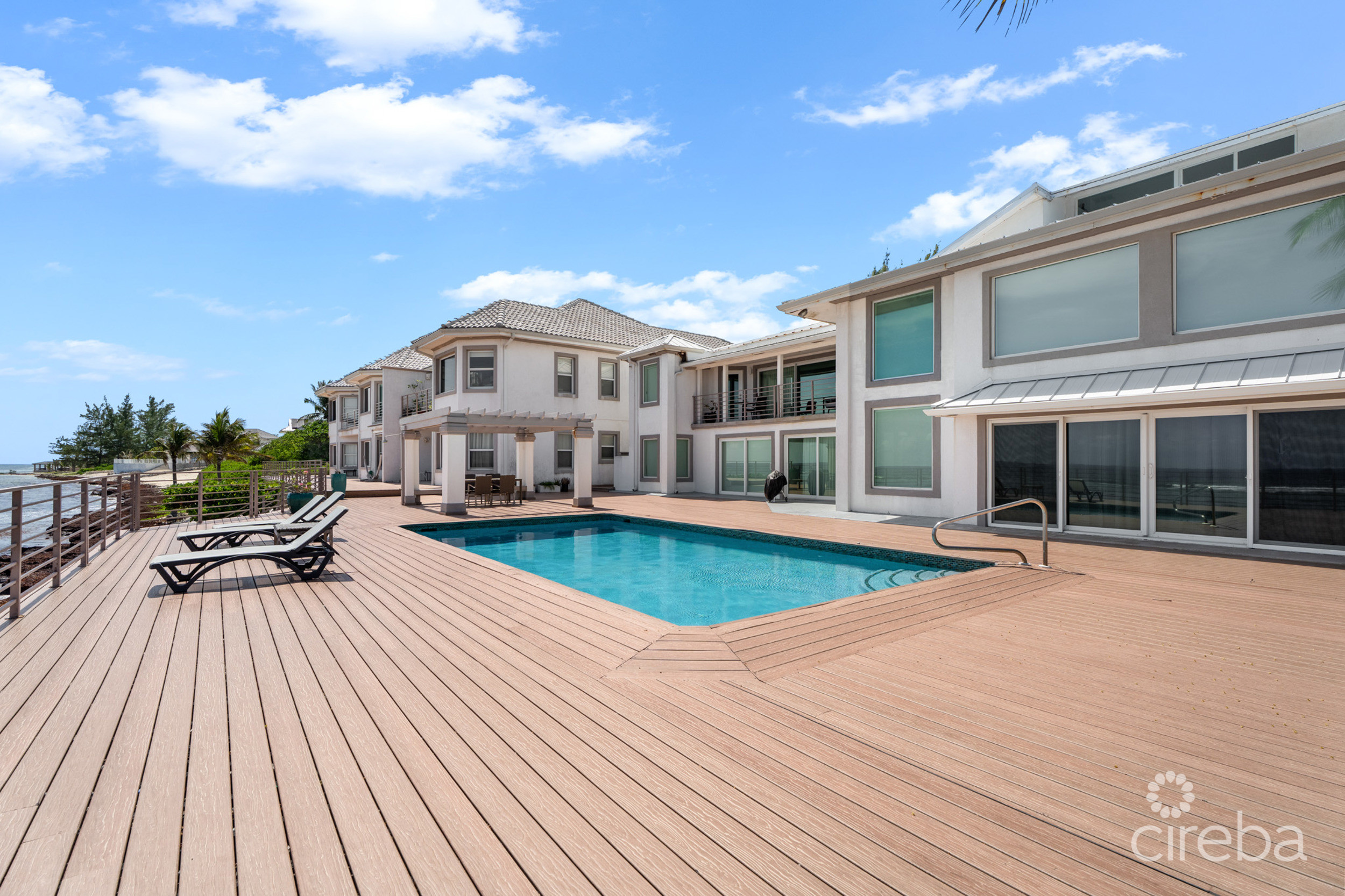 OLD PROSPECT GROVES – OCEANFRONT RESIDENCE #11