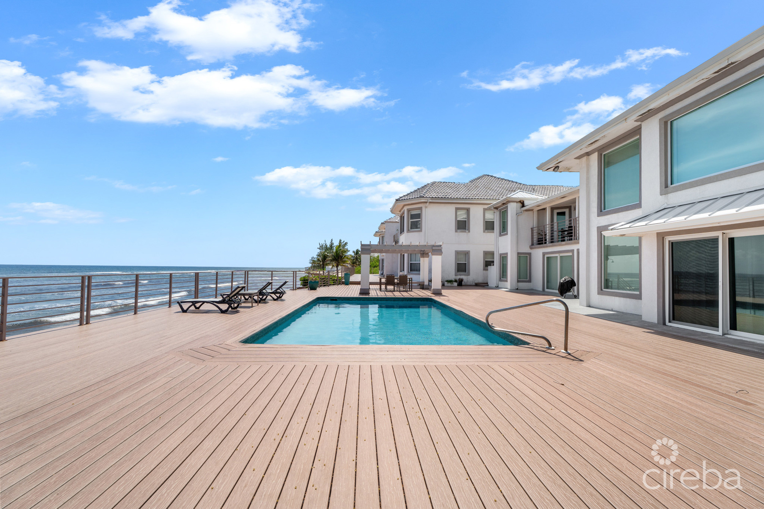 OLD PROSPECT GROVES – OCEANFRONT RESIDENCE #11