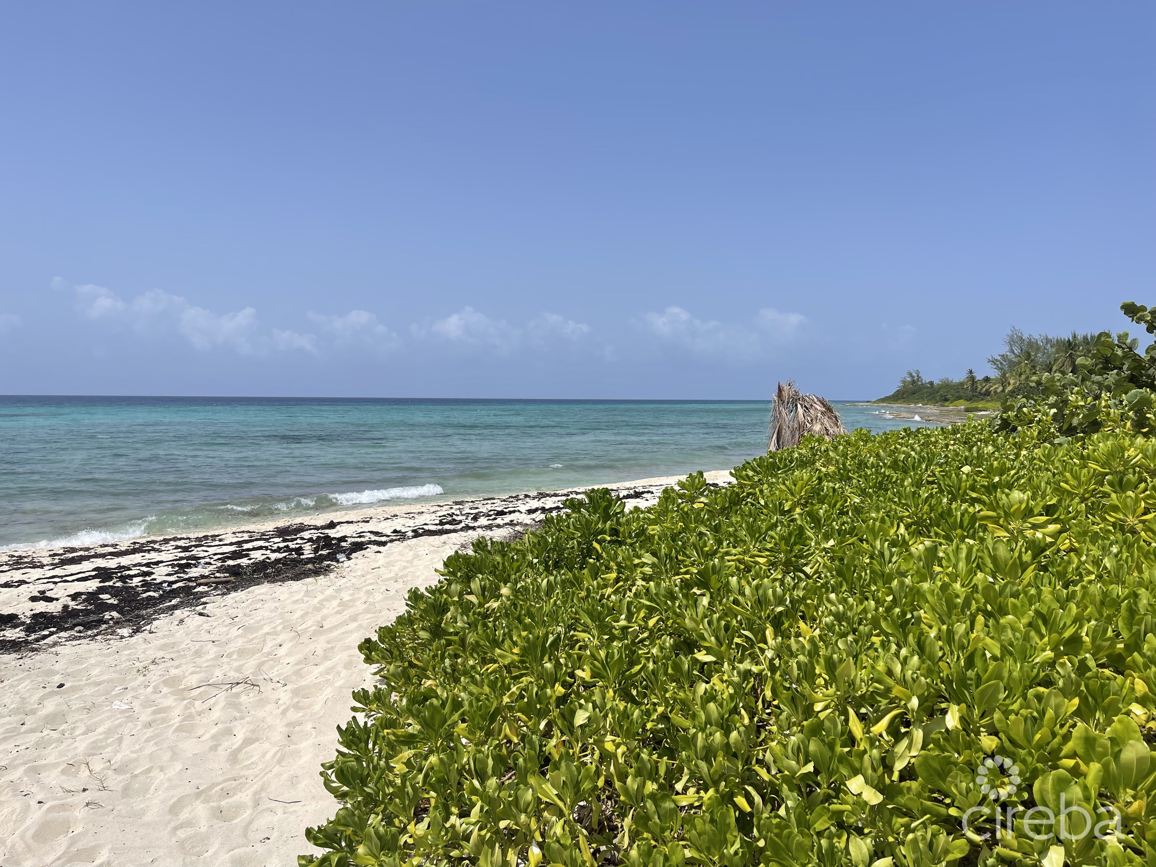 SECRET BEACH VILLA 4