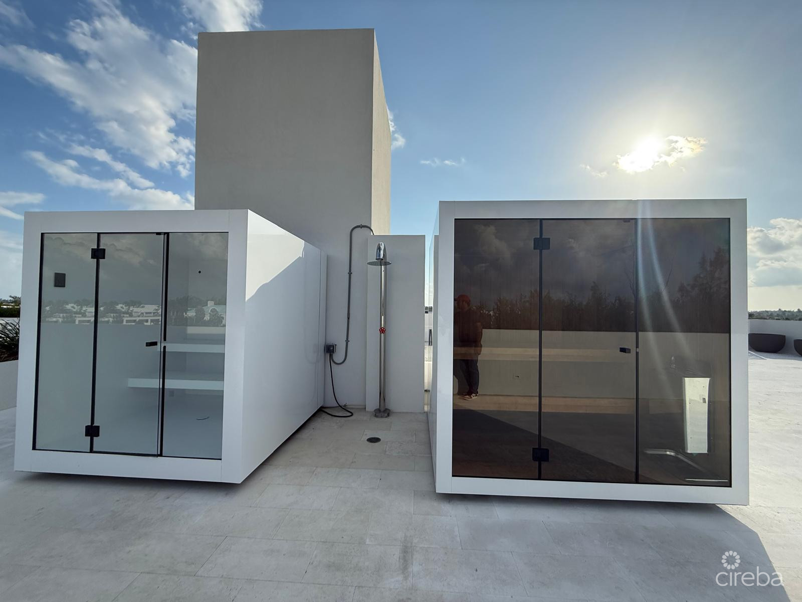 THE GROVE TOO – UNIT 75