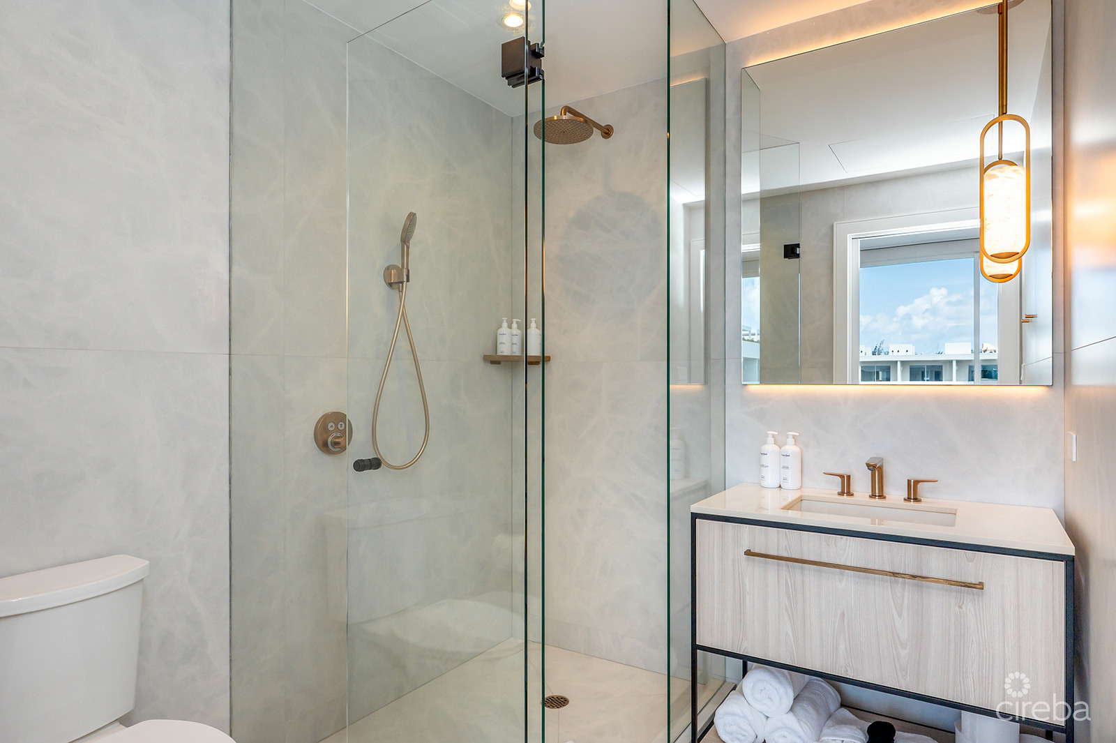 THE GROVE TOO – UNIT 75