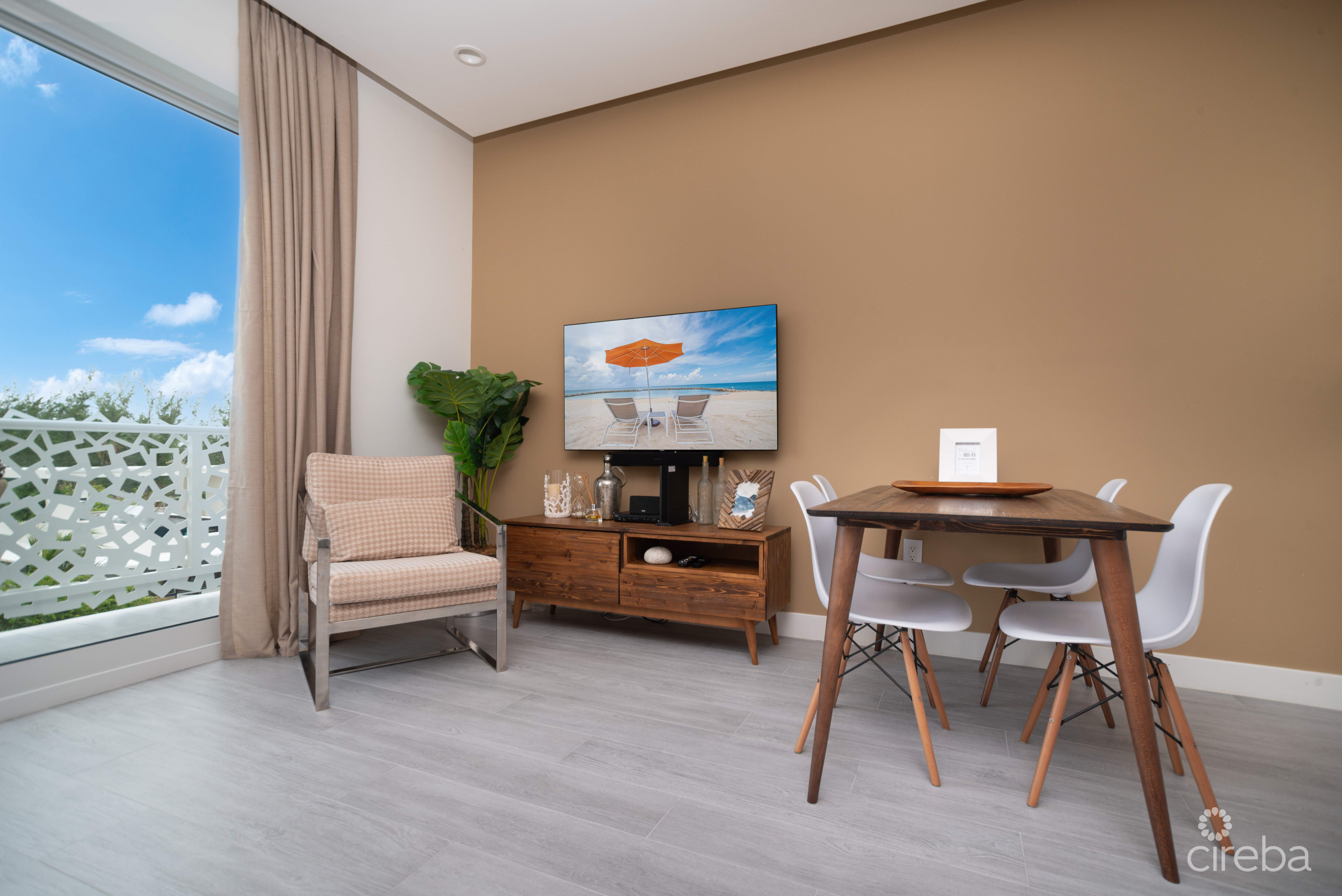 PRIME 1-BED CONDO AT THE GROVE | STEPS TO SMB & RESORT-STYLE LIVING