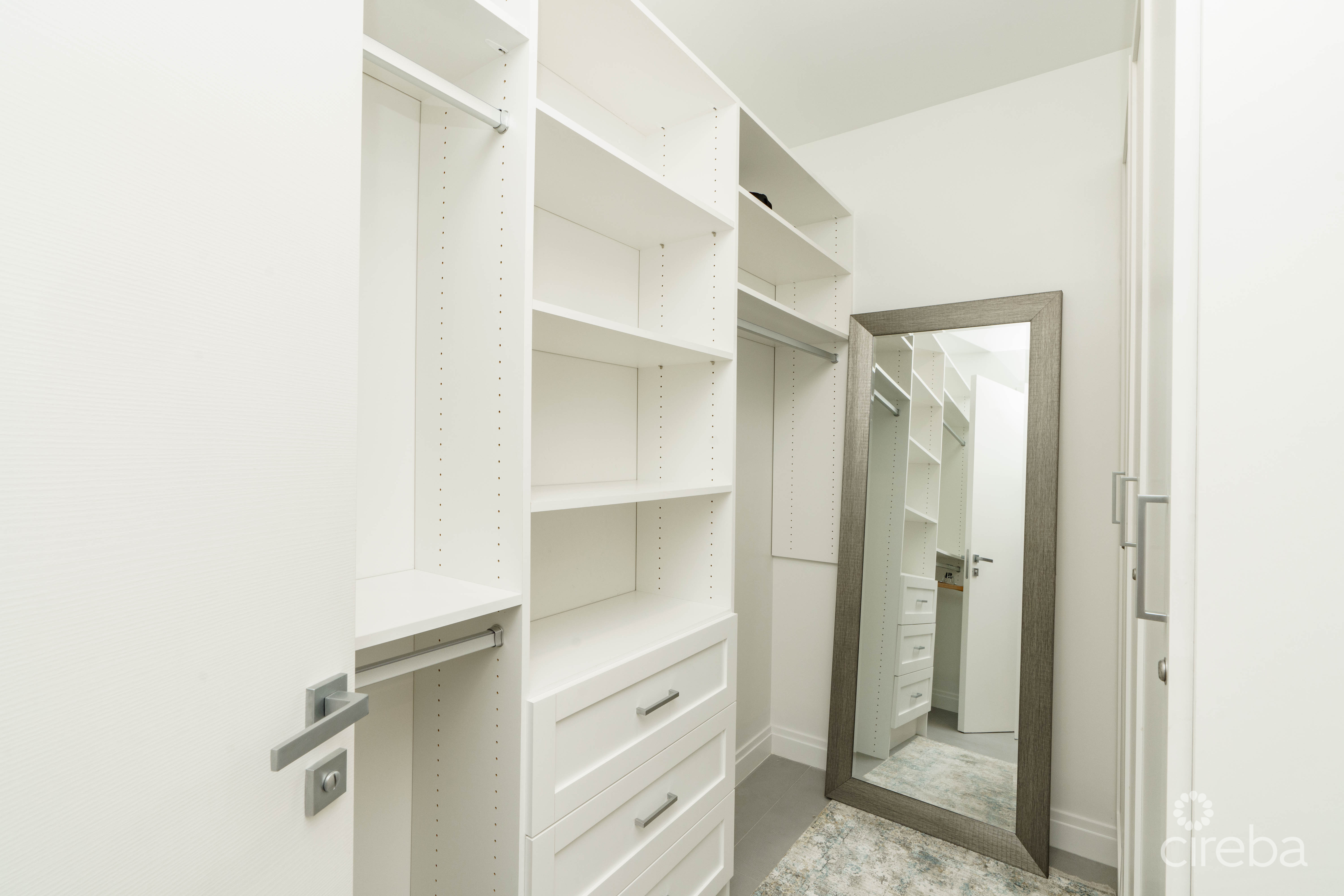 ONE CANAL POINT 7 – THREE BEDROOM TOWNHOME