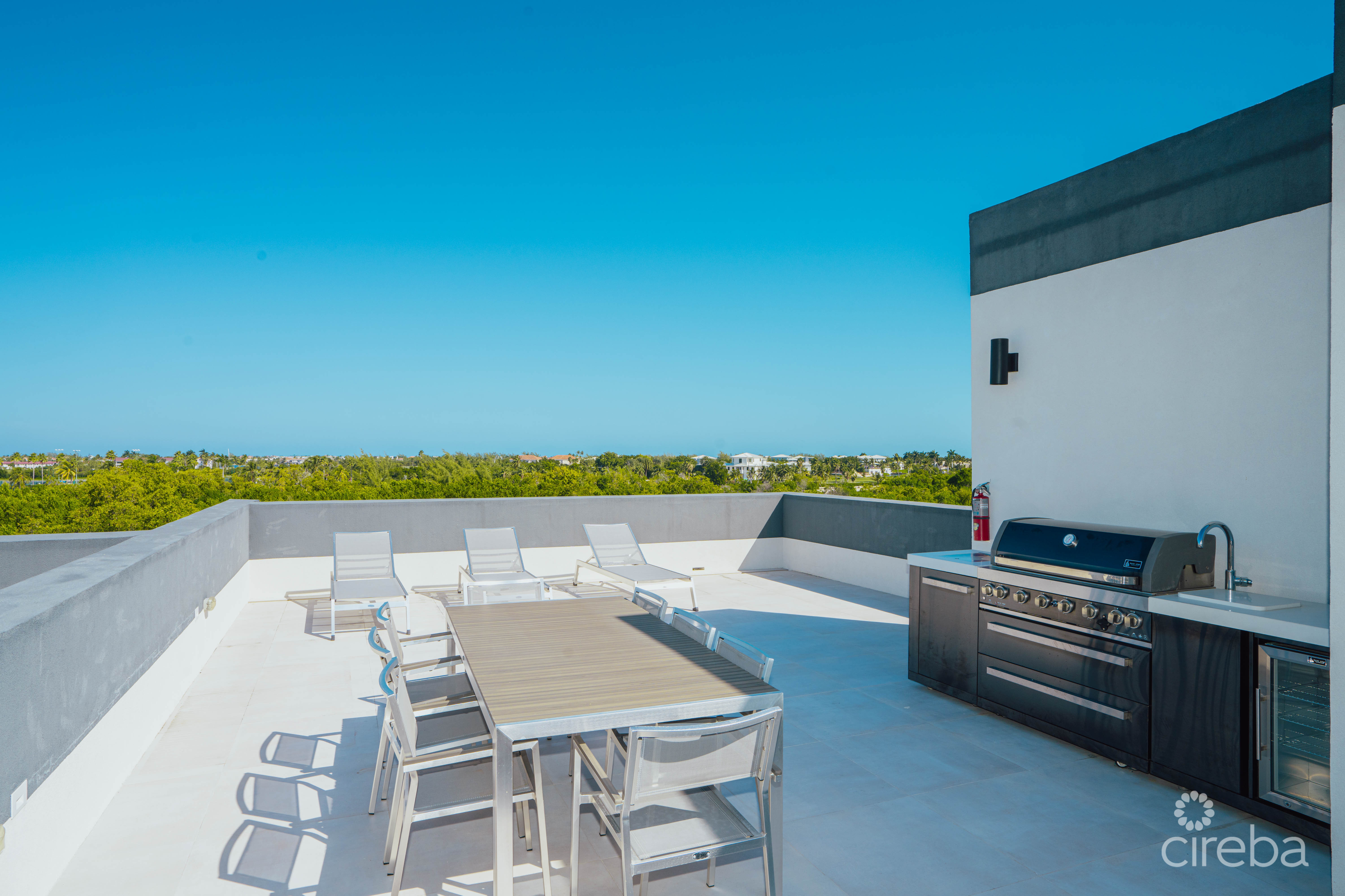 ONE CANAL POINT 7 – THREE BEDROOM TOWNHOME