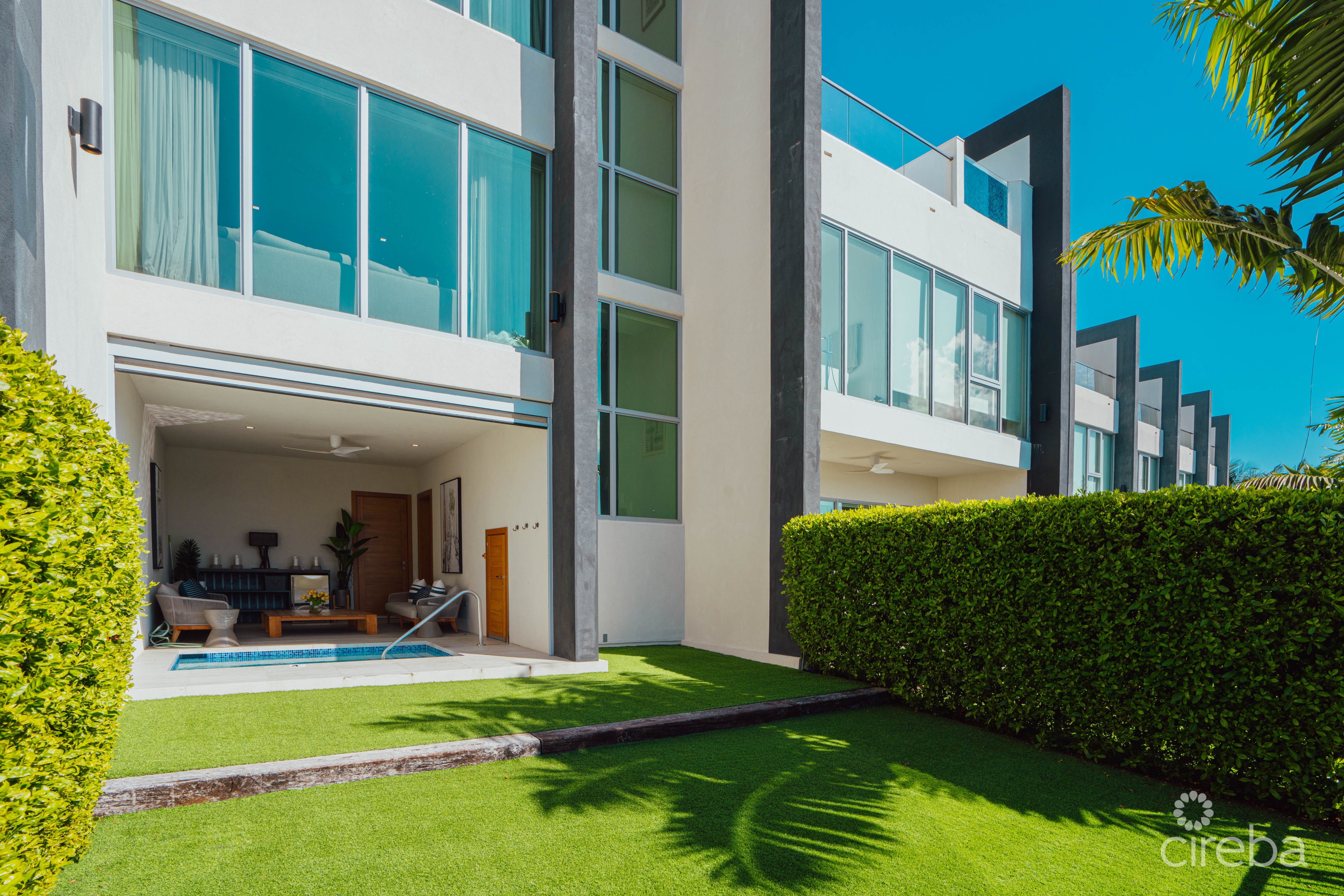 ONE CANAL POINT 7 – THREE BEDROOM TOWNHOME